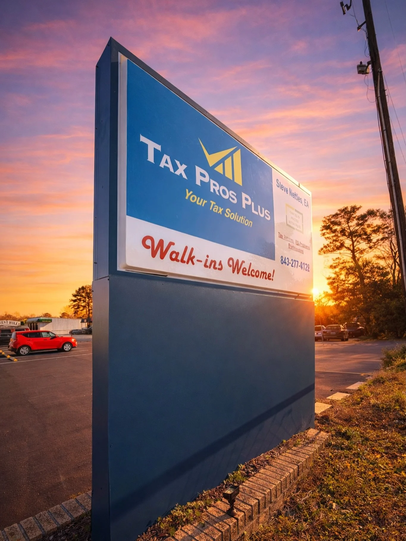 Road visibility isn&rsquo;t optional &mdash; it&rsquo;s everything. 👀🚗
A well-placed, highly visible sign works for your business 24/7, capturing attention, building trust, and driving real foot traffic before customers ever pull into the lot. If t