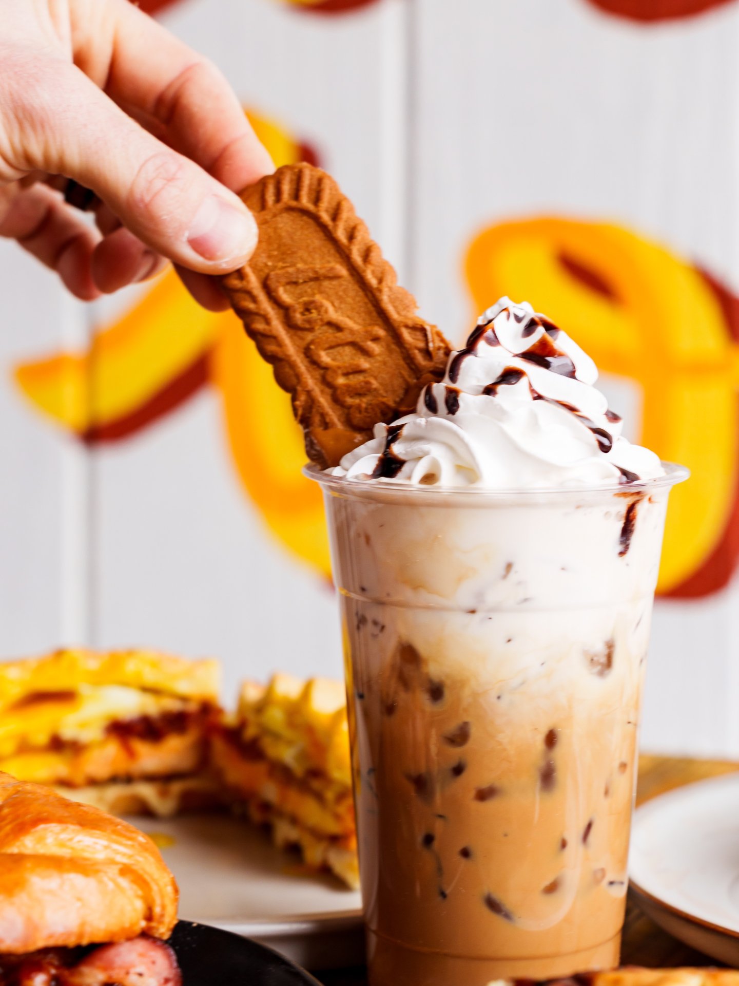 it's calling your name pick up the phoneeee
don't let the iced latte throw you off it's available hot too

📷 Cookie Butter Mocha Latte
see ya this weekend😉