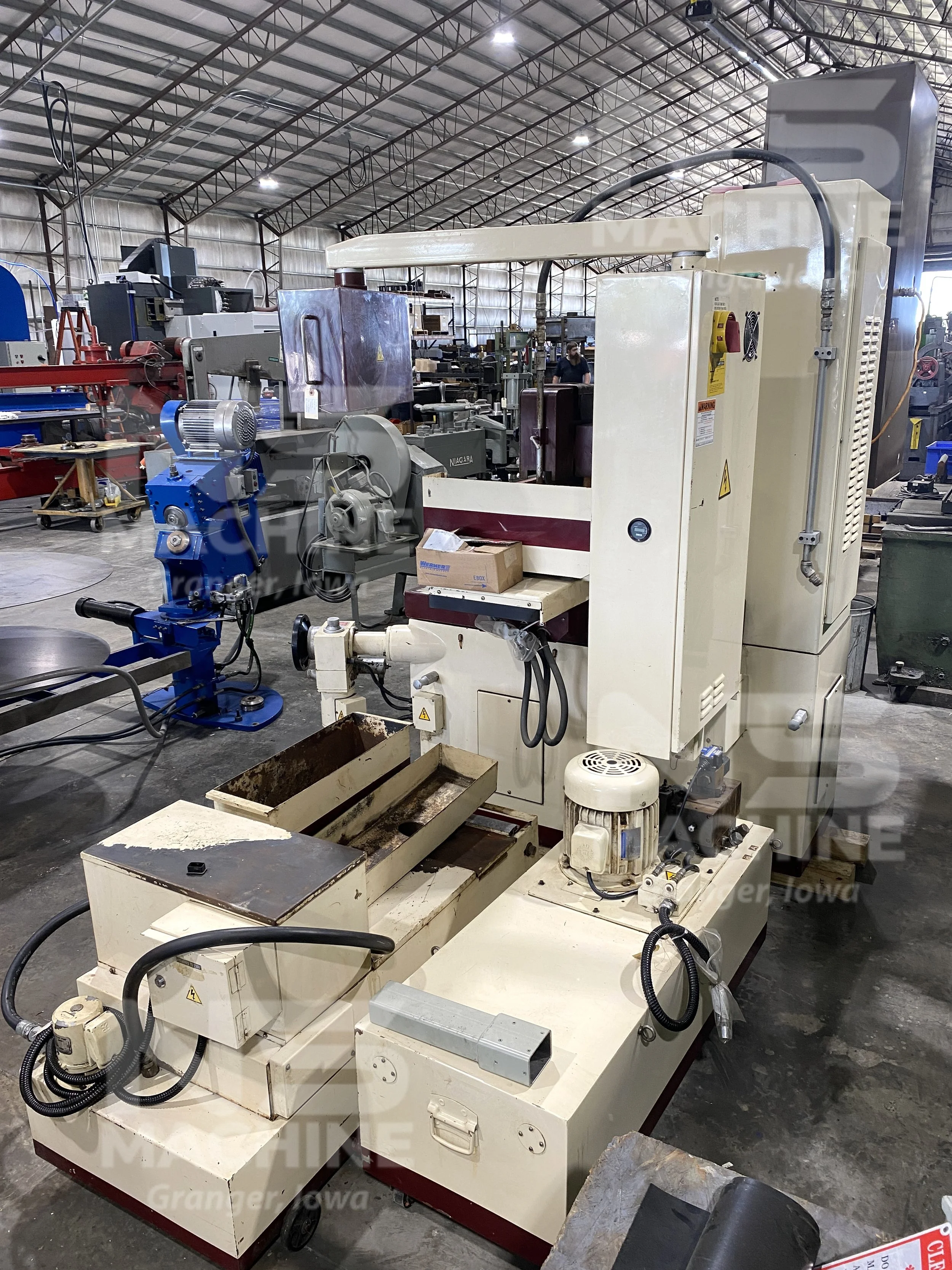 12" X 24" Chevalier FSG-3A1224H 3-Axis Automatic Hydraulic Surface Grinder | 14050-3