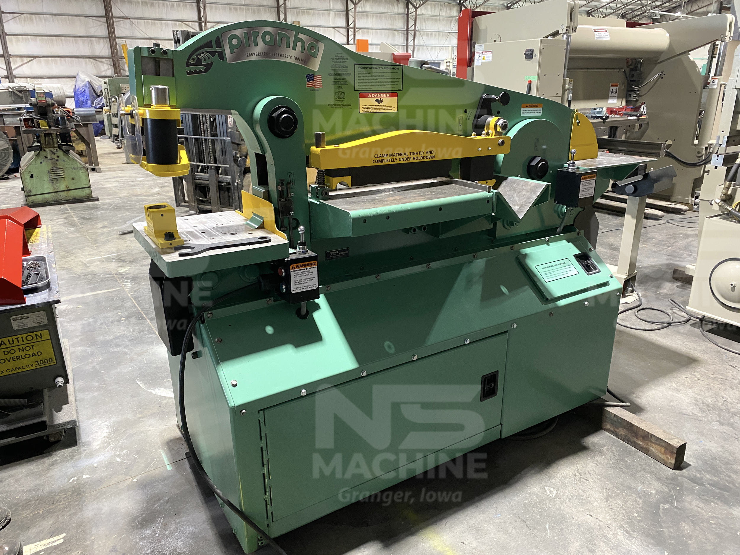 90 Ton Piranha Hydraulic Ironworker | 13927-1