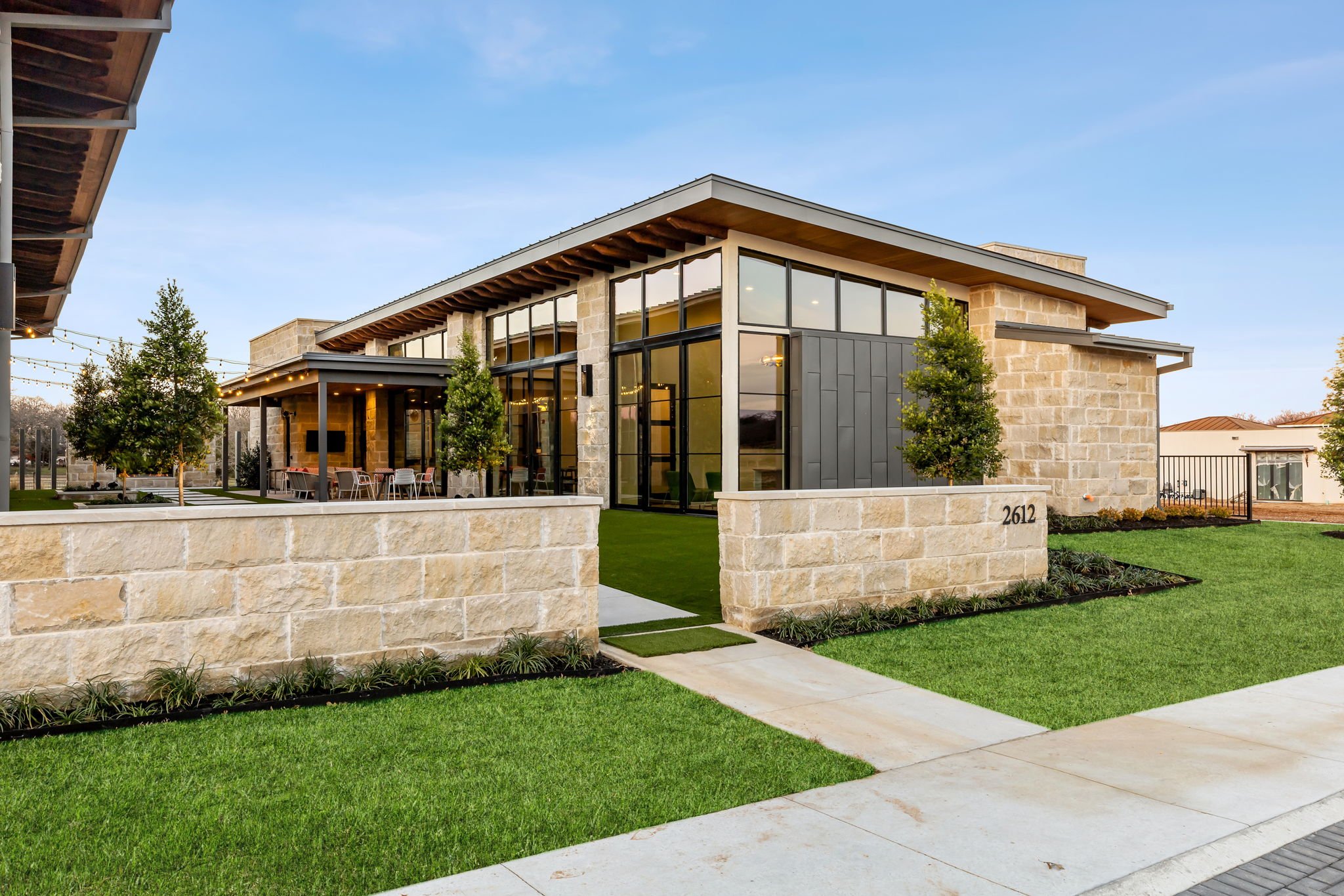 4-2604Magnolia_004.jpg