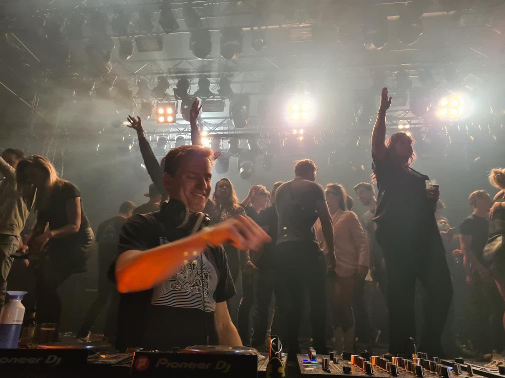 Techno tegen de vertrutting