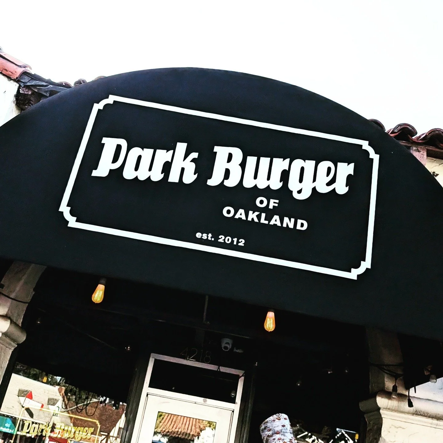 Brewer and Park Burger Fundraiser!
- DATES: Monday 9/29 - Thursday 10/2
- HOURS FOR FUNDRAISER: 4.30pm to 8.30 pm
- VALID AT: Park Burger of Oakland at 4218 Park Boulevard, Oakland, CA 94602
- 15% of sales donated back to Edna Brewer
- Good for Dine-