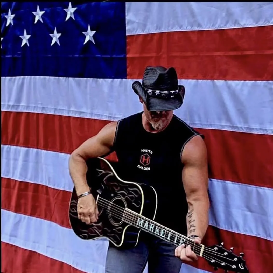 Live Music: Darryl Markette
