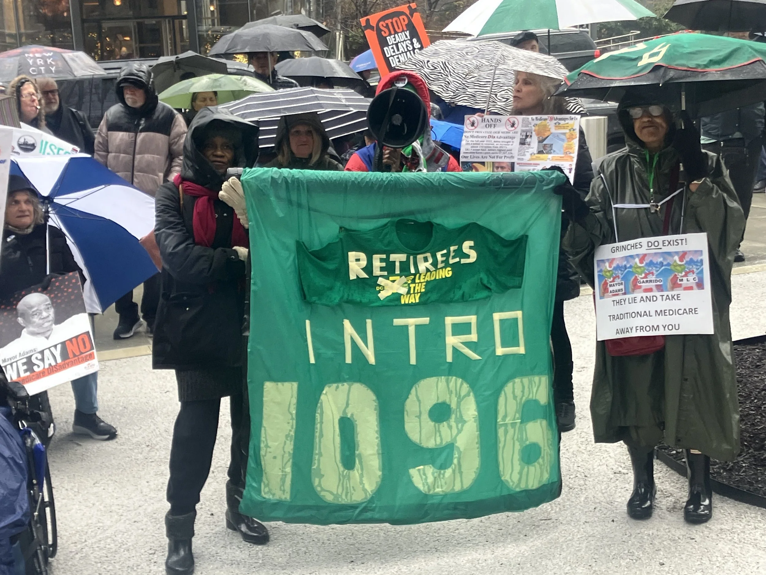 Under My Thumb: UFT Head Keeps a Lid on Retirees’ Push for Intro. 1096