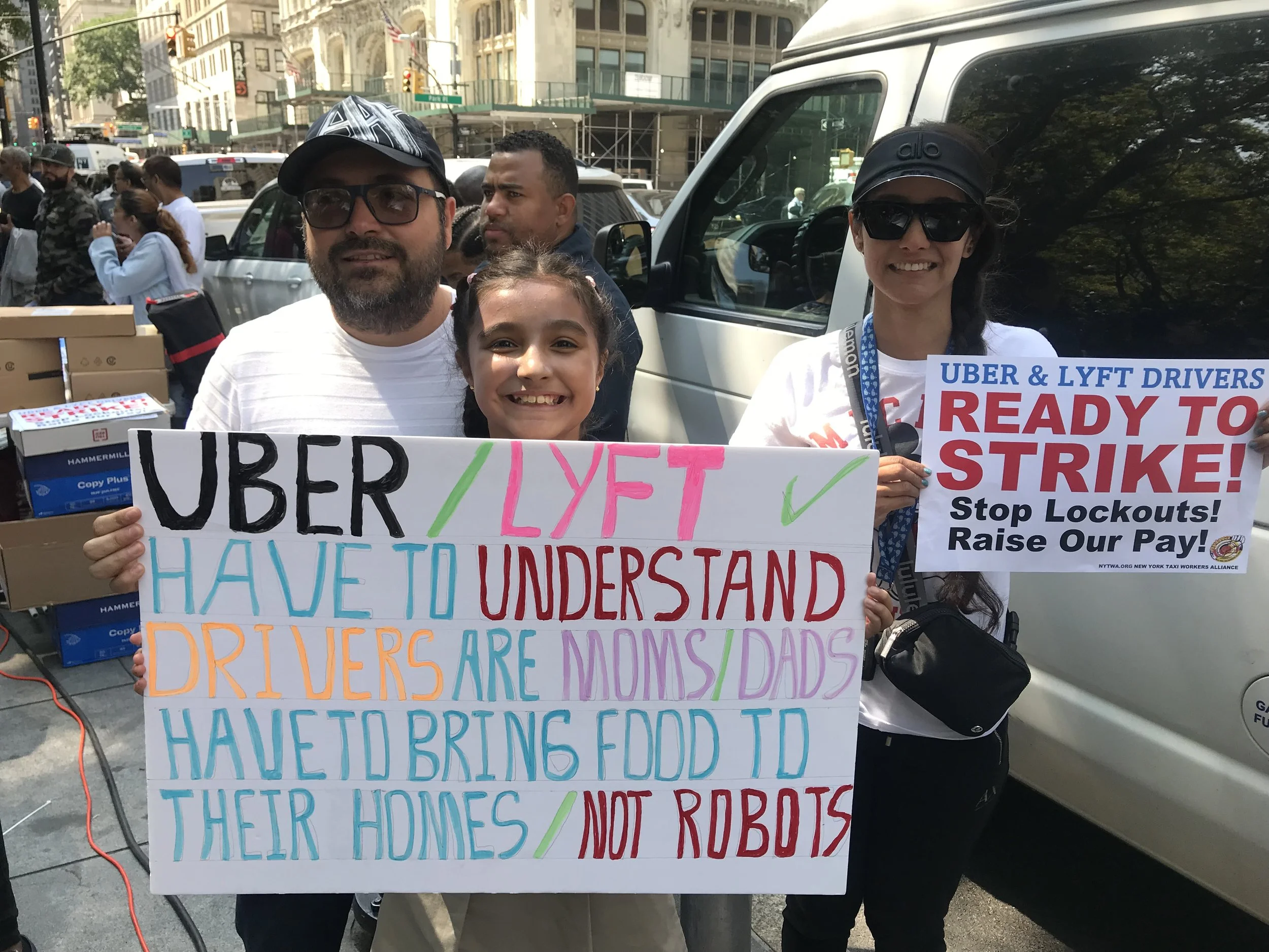 Uber Driver Less Static ‘We Need to Break Them Down!’ Uber, Lyft Drivers in NYC Call 24-Hour ...