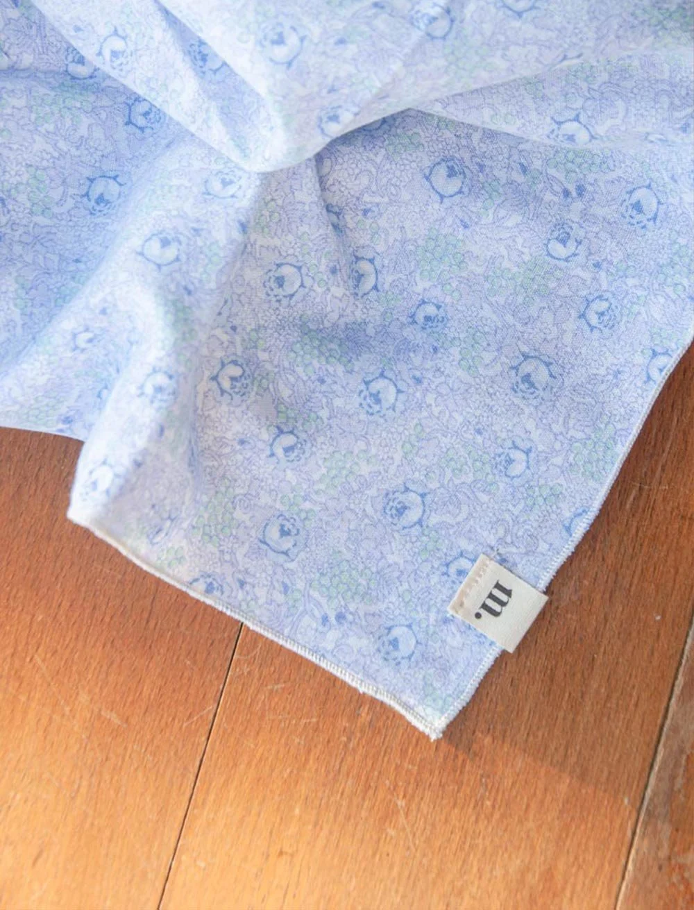 Gaspard, le foulard N°011