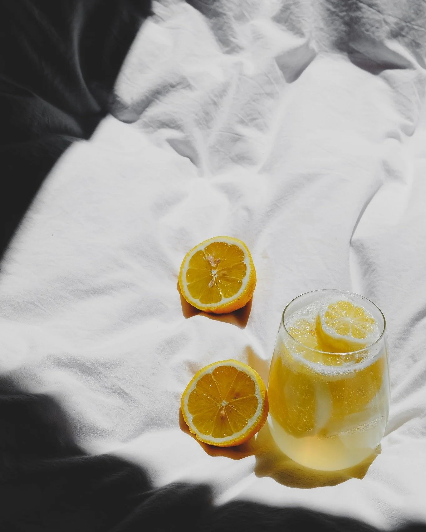 Monday mood 🍋

#vitamines #limon #citronnade #citron #reveil #instamood #moodoftheday #newweek