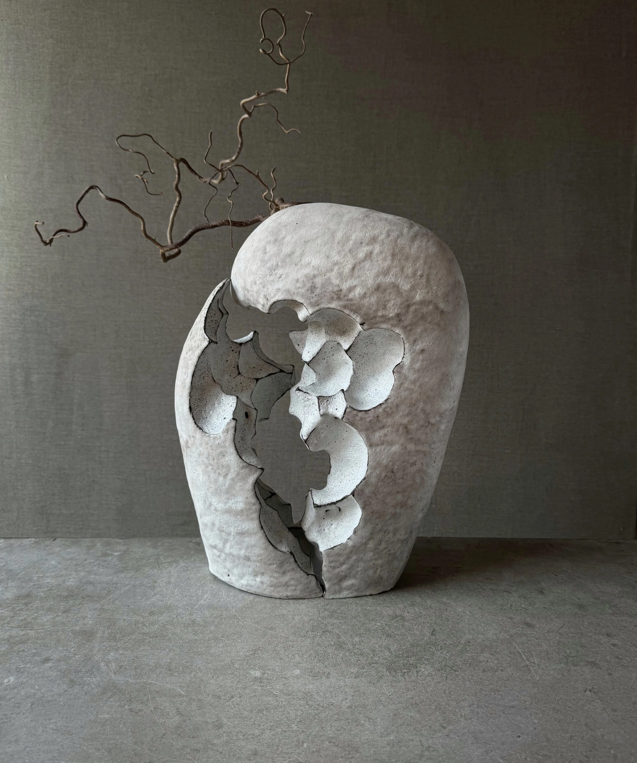 Сeramic vase "Stone Temple" LXL