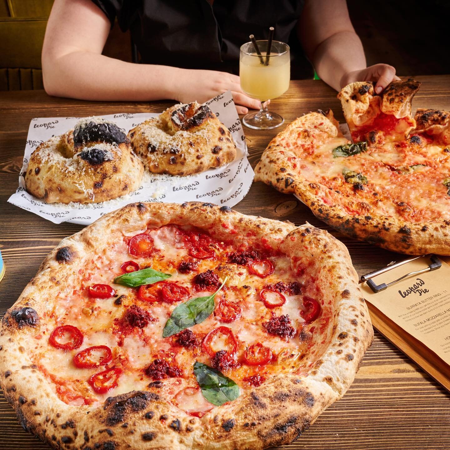 E V E R Y T H I N G  Y O U  N E E D 

All on one table. Pizza, Frozen Marg, HBR, looks like a perfect day out to me. Highly fermented dough that&rsquo;s good for your gut bacteria and micro biome. Who else can say that???? The difference is the atten