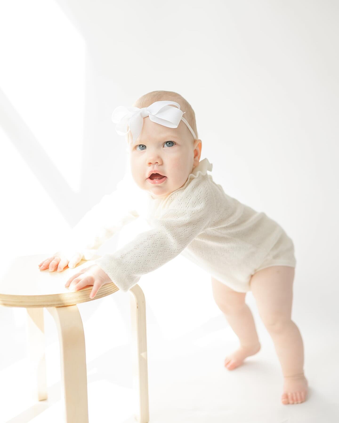 And my newest offering is &hellip;

milestone sessions!!!

I&rsquo;m thrilled to offer these special sessions to really preserve your little one growing during their first year of life!

These 3 month, sitter and 9 month old sessions are nice and sim