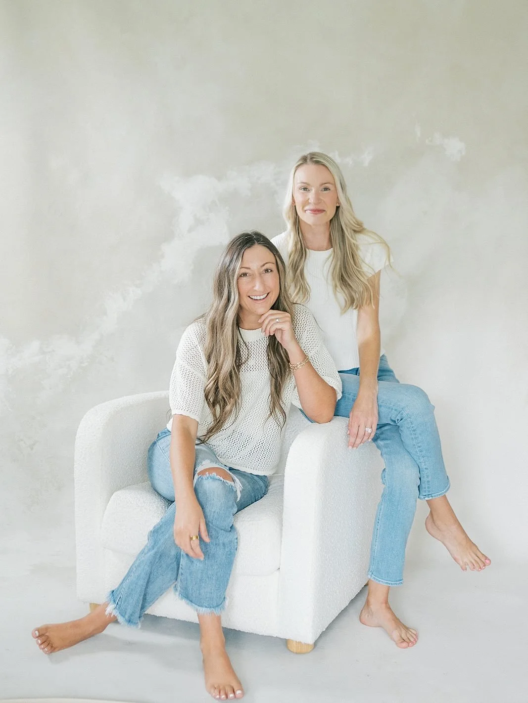 I&rsquo;m so excited to introduce Alina!! KBP&rsquo;s Client Experience Coordinator!!!

While I&rsquo;m still the one behind the camera, Alina is helping me continue to provide an even more high-touch, easy experience for KBP mamas behind the scenes,