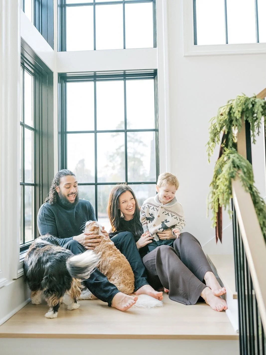 Proof that the greatest gift of Christmas isn&rsquo;t under the tree - it&rsquo;s being together and savoring the little moments that make this season so sweet ✨

(Me also telling myself this because there are currently zero gifts wrapped under the t