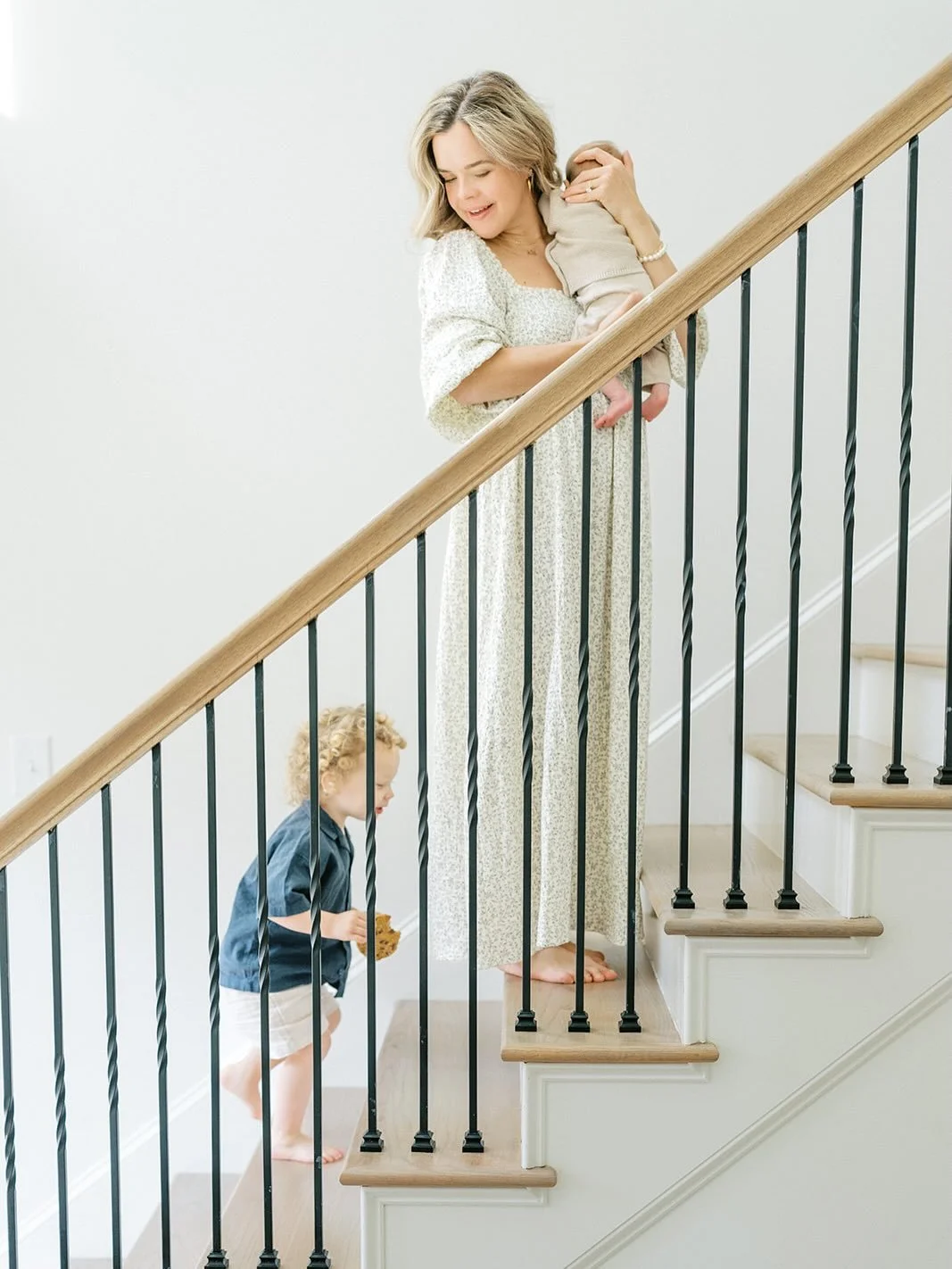 There&rsquo;s something so special about getting to document a family more than once 🤍 (and this is the third time with this sweet family!)

These in-home sessions happened exactly 17 months apart and between them, this family grew from 3 to 4 🥰

O