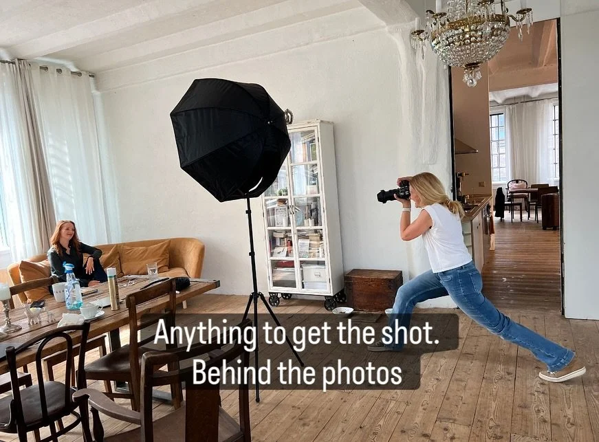 It’s so hard to get behind the scenes content, but here’s a sneak peek behind this Hamburg shoot 
You’ll find me crouched on floors, twisted in impossible angles, hanging off chairs, who needs the gym… whatever it takes to m