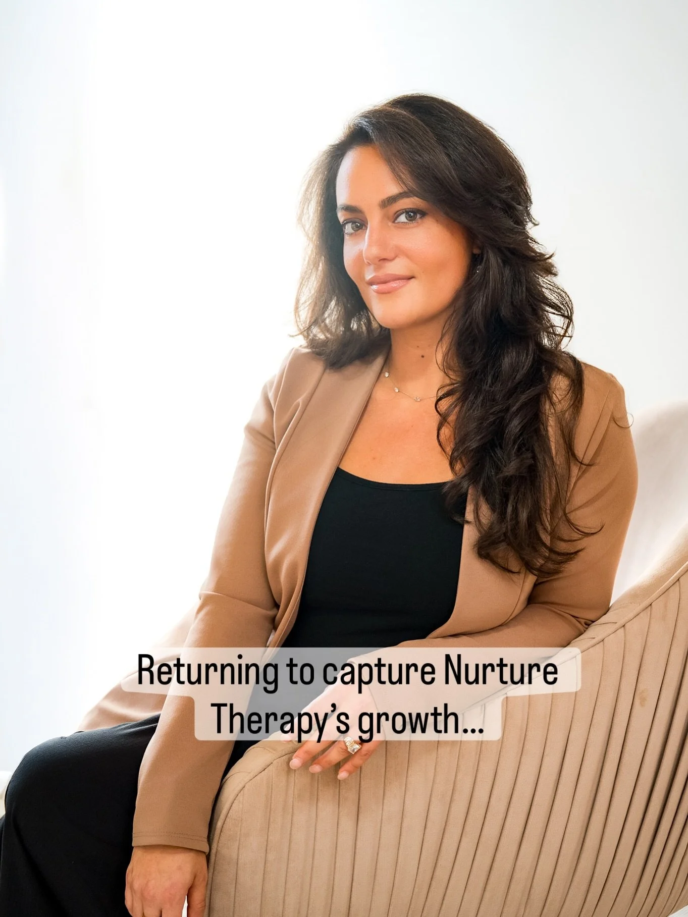 There&rsquo;s a theme to my Chicago trip&hellip; capturing growth journeys 

A chance to capture new photos for existing clients, and I&rsquo;m absolutely loving it.
I&rsquo;ve been on this incredible journey of growth with Nurture Therapy - meeting 