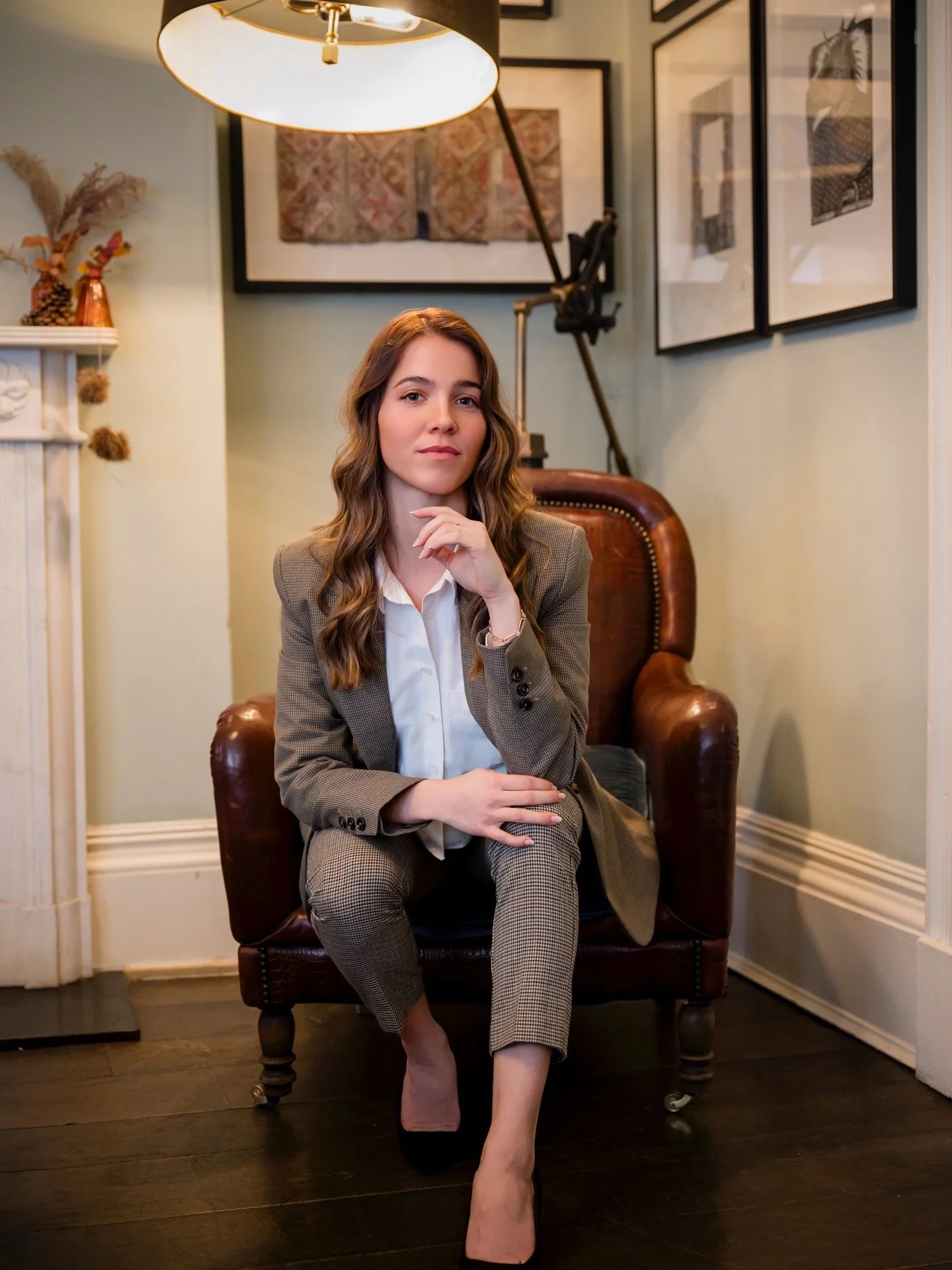 2026 is the year of the personal brand 

And my SHE IS VISIBLE branding photography could be just what you need to help you achieve the goals you want in 2026.

Think about it&hellip; every successful business has a face behind it. Every movement has