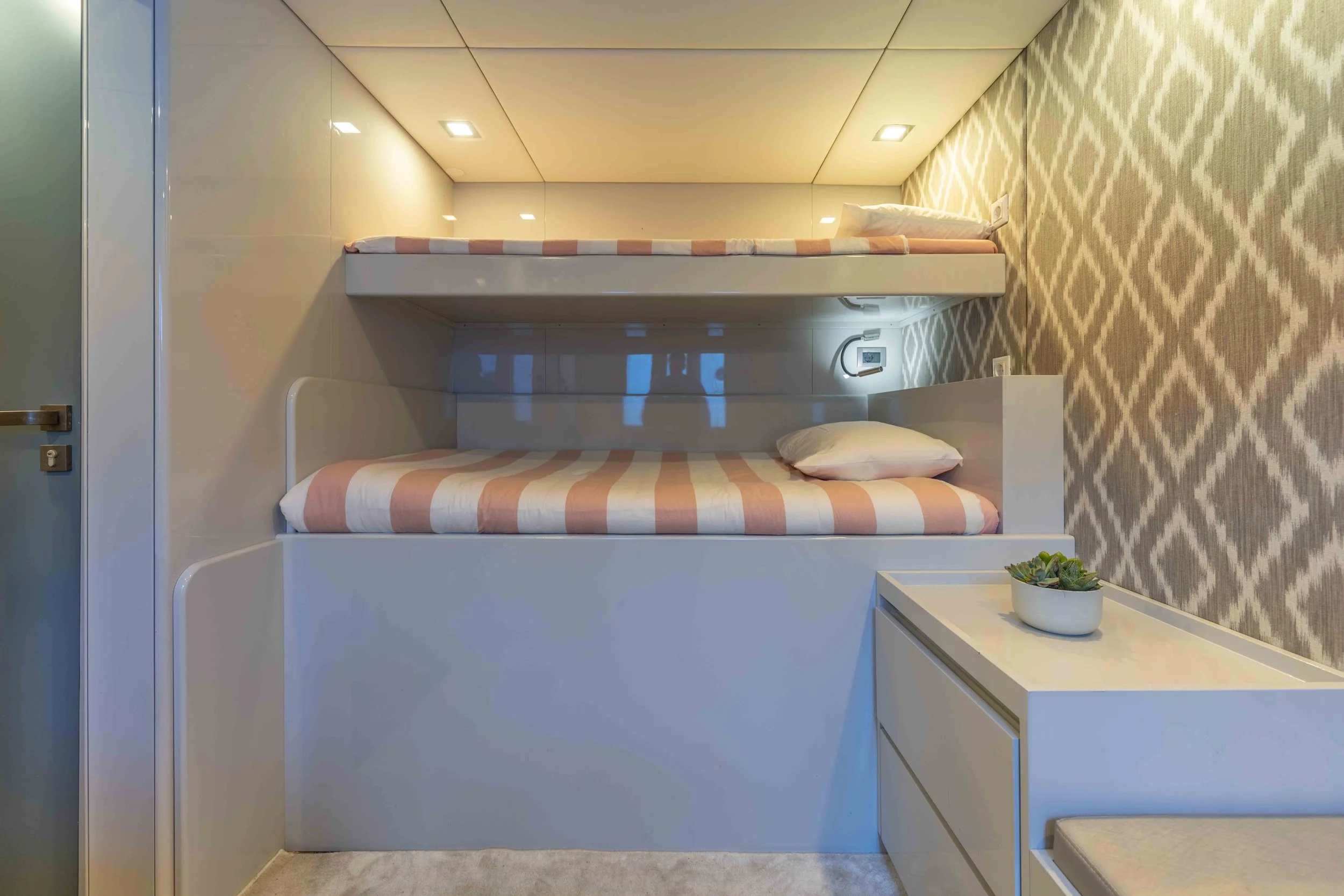 Starboard Guest Cabin