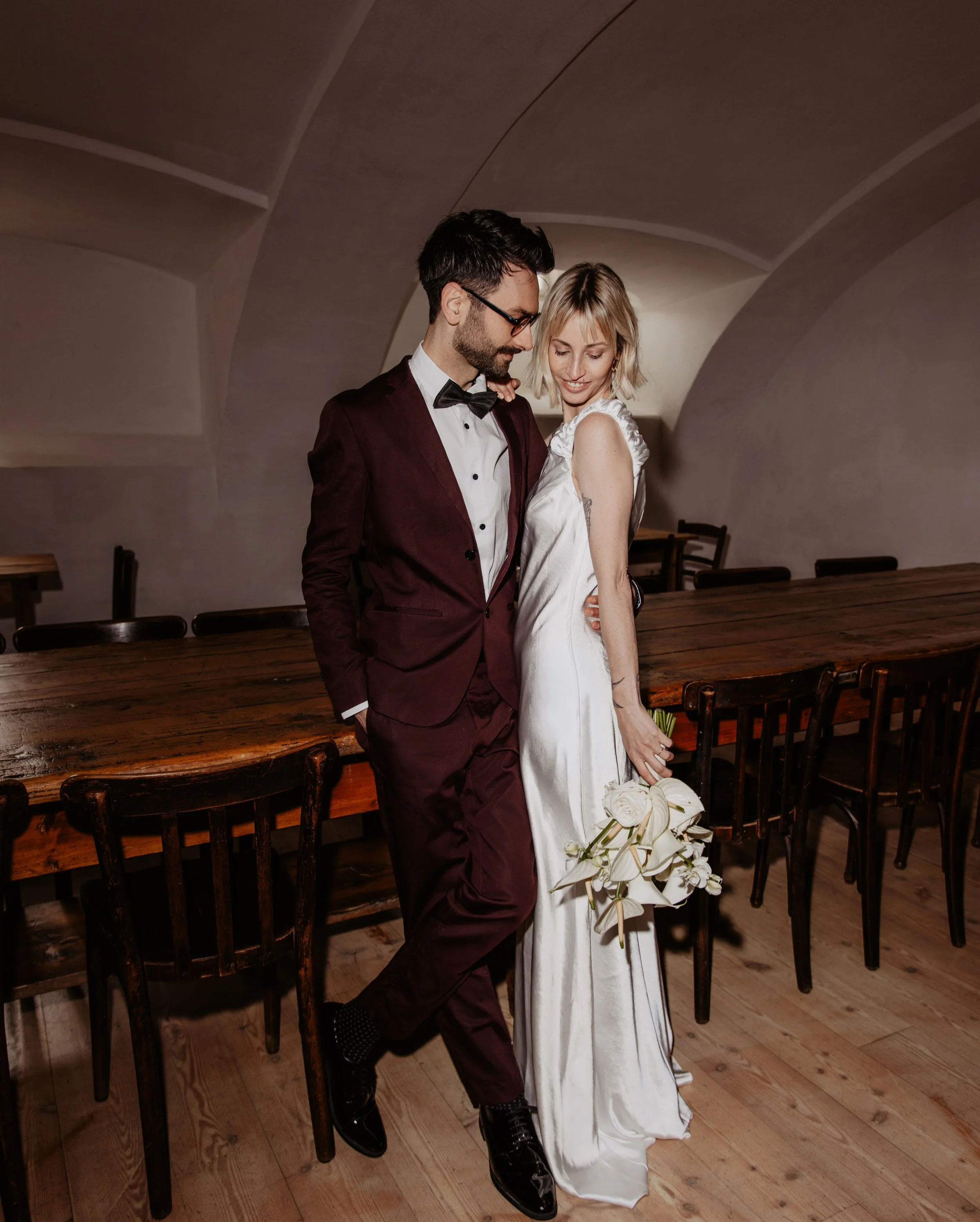 Long time no see 💍
&hellip;und das, obwohl ich schon wieder mitten in der Hochzeitssaison stecke. Morgen geht&rsquo;s f&uuml;r die n&auml;chste gro&szlig;e Hochzeit nach Wien &mdash; ich freu mich schon riesig! ✨

Die Off-Season war gef&uuml;llt mit