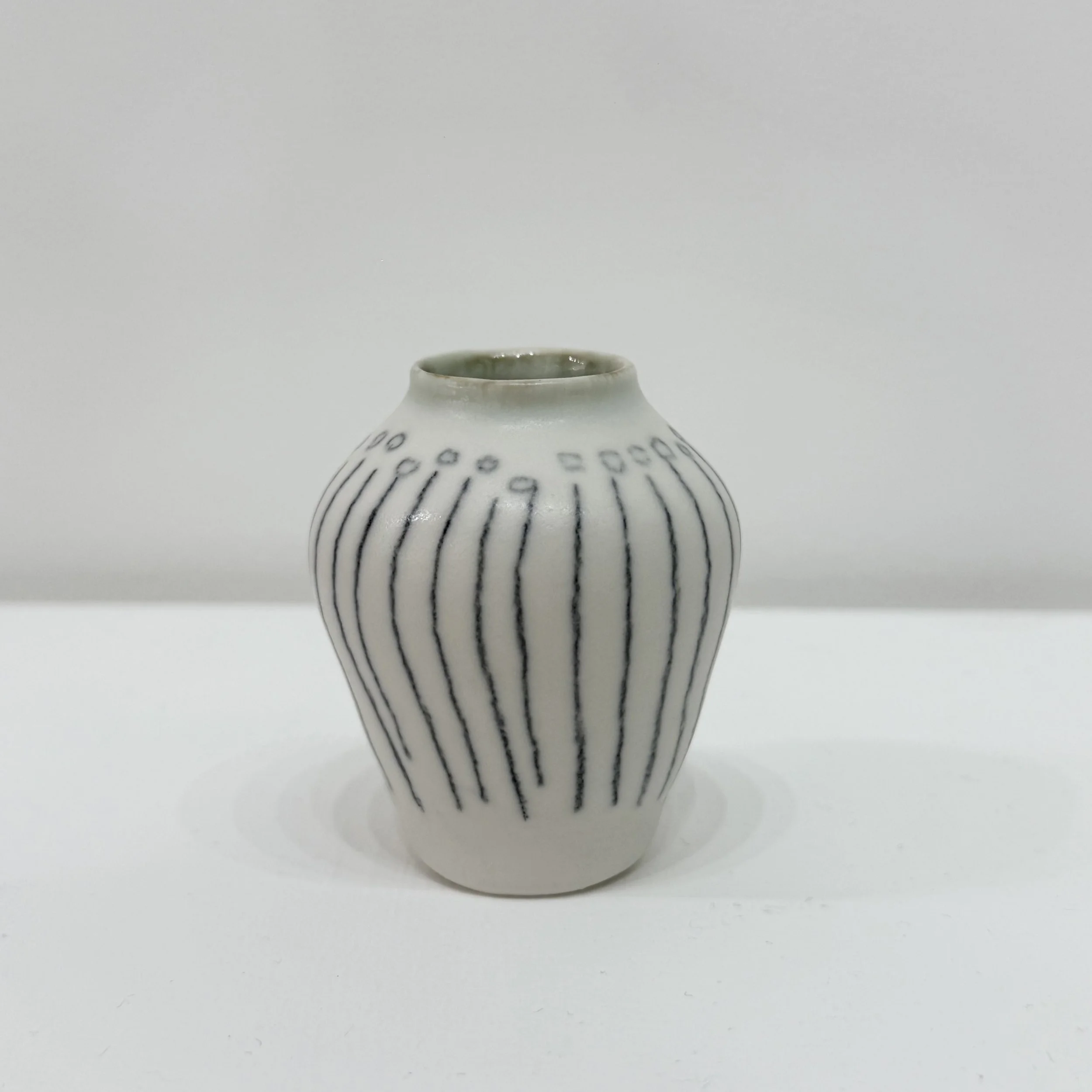 Sarah Cooling SC11- side view.jpg