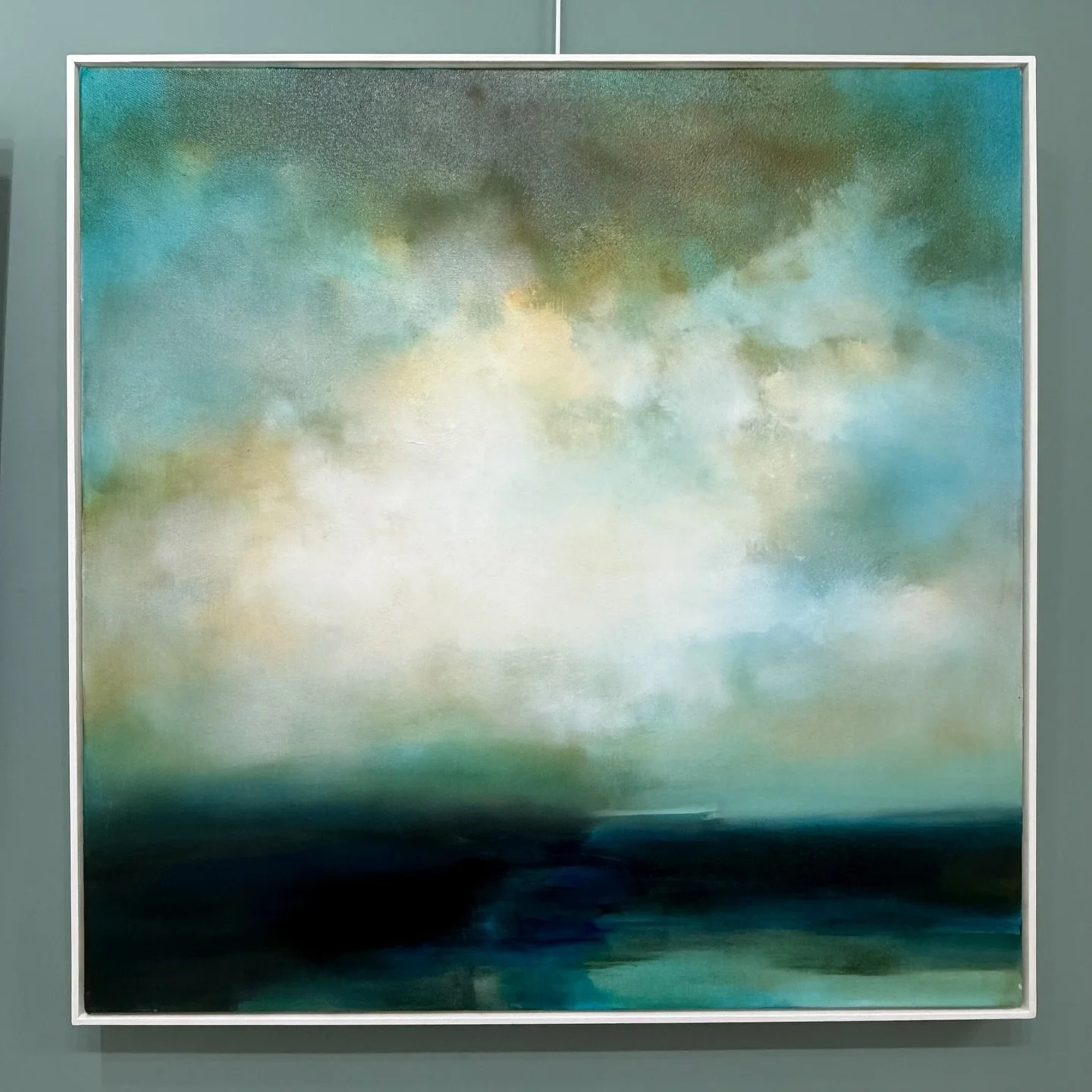 The Autumn Collection is a mixed-artist exhibition celebrating the rich, vibrant colours of one of our favourite seasons. Featuring breathtaking new paintings by Laura Rich, Steven Platt, and Martin Goold, the show captures the warmth and beauty of a