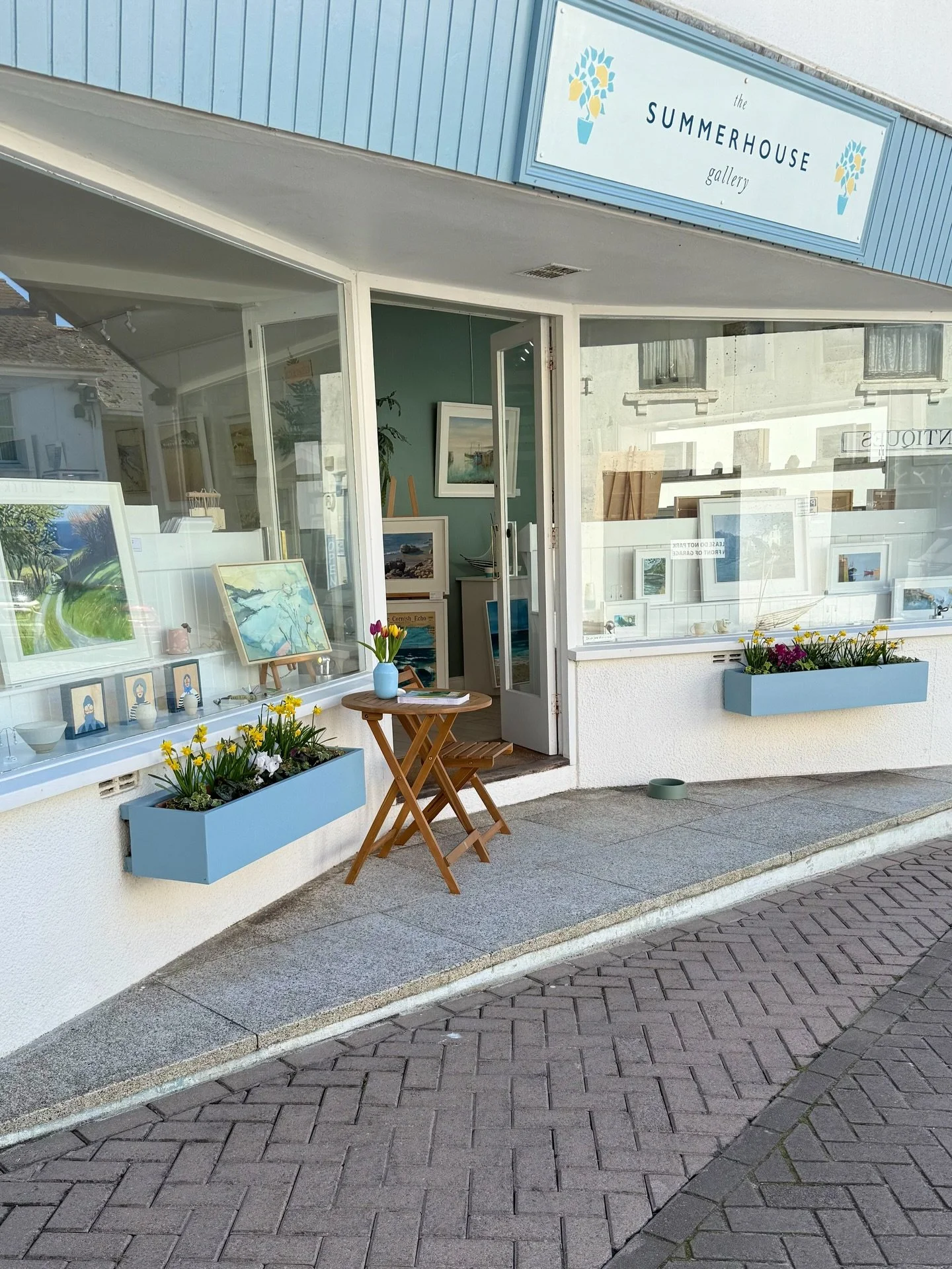 Almost a week since we opened the doors to our Spring Collection 🌷

What a lovely week it&rsquo;s been. Here are a few of the gallery&rsquo;s quieter corners, those often-overlooked angles where the little details truly bring a show to life ✨

Styli