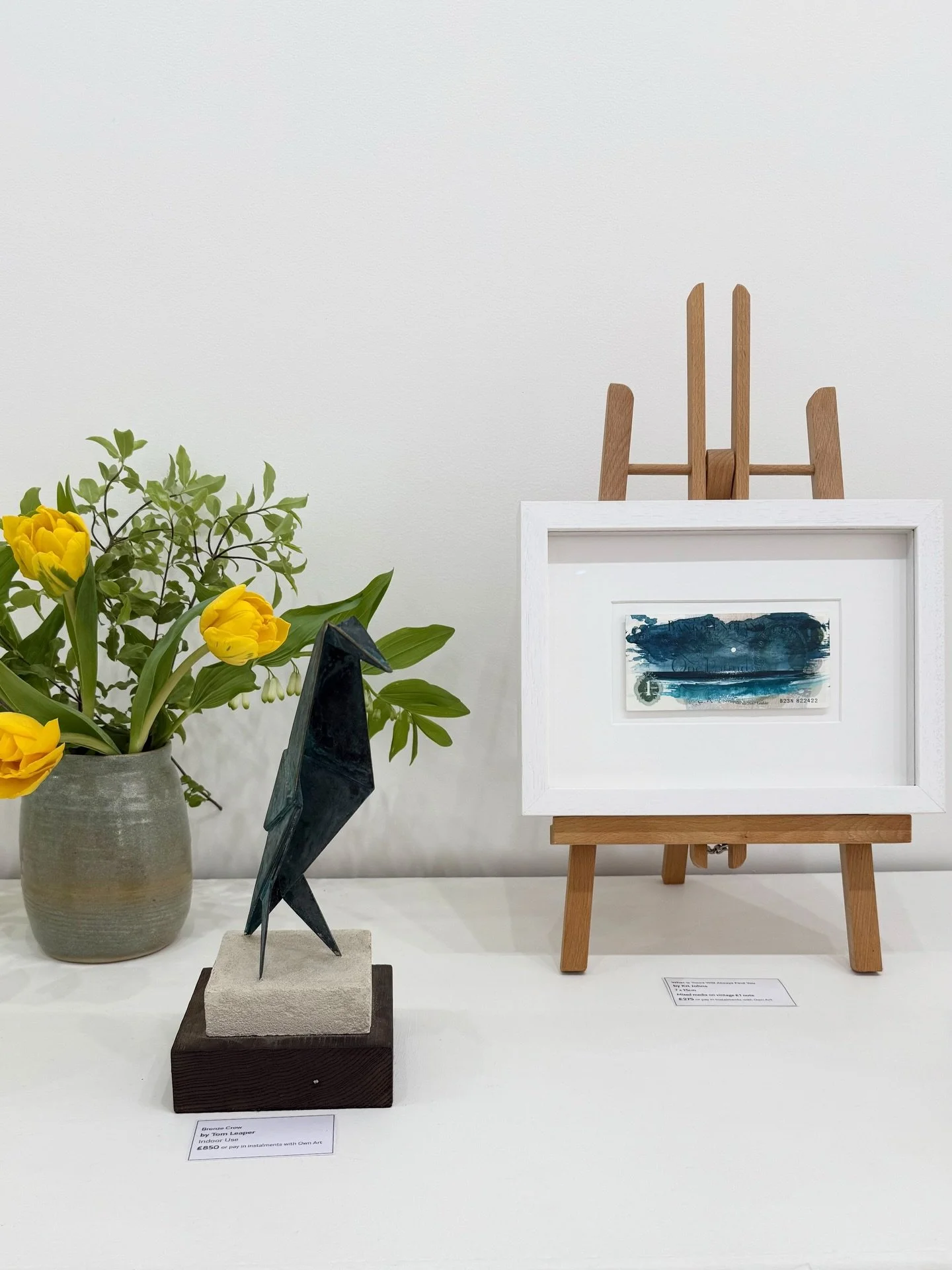 Just a little midweek look around the gallery, looking smart with fresh flowers from @flowerhousepz 💛

We have just had a big delivery of Rock and Silver jewellery, which will be added to the website soon! 

Plans for Michael Praed&rsquo;s solo show