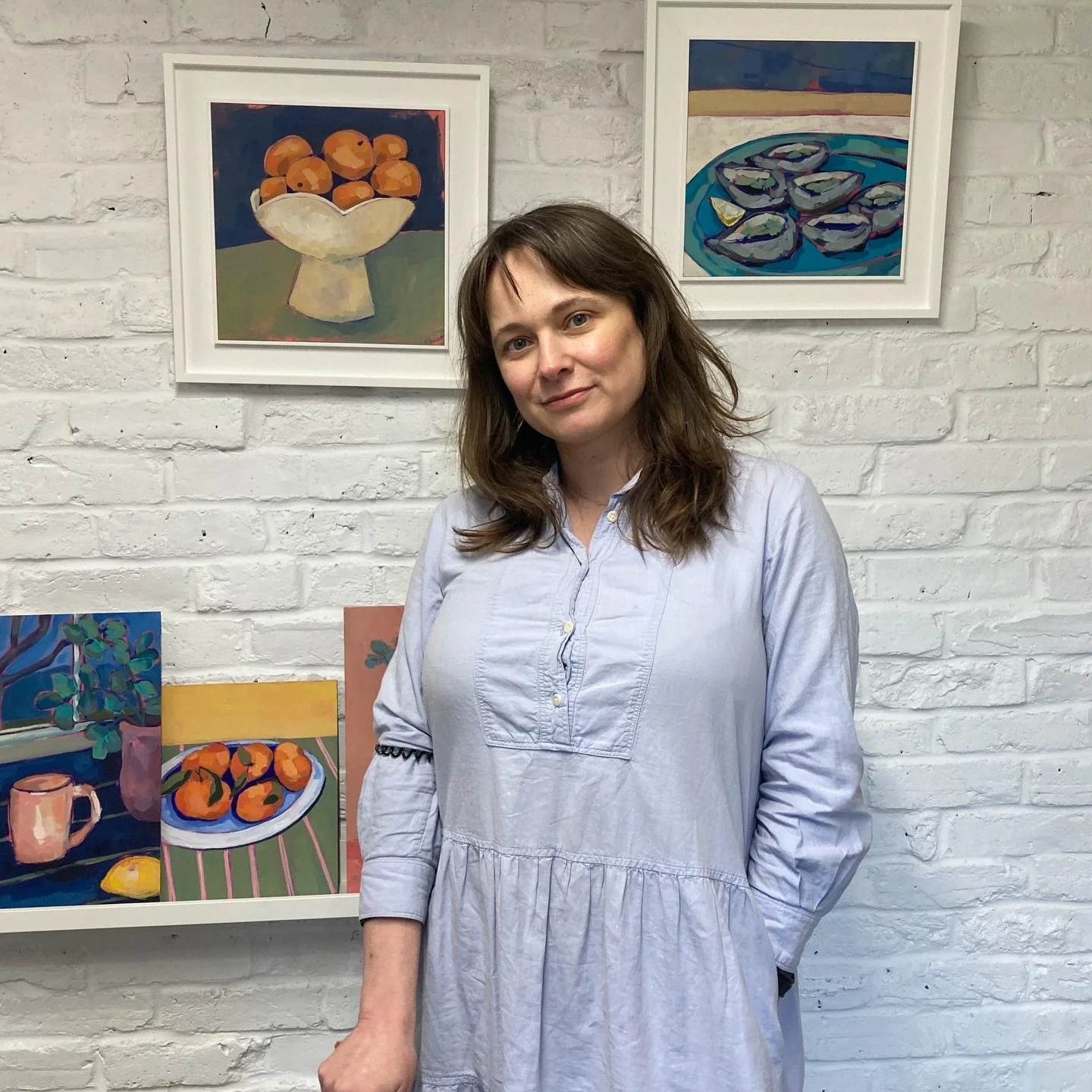 C&eacute;line Gilart 🍋 

C&eacute;line creates vibrant, colourful and expressive paintings inspired by the beauty of everyday moments. Her work ranges from luminous still lifes featuring bright citrus fruits, figs and flowers to atmospheric seascape