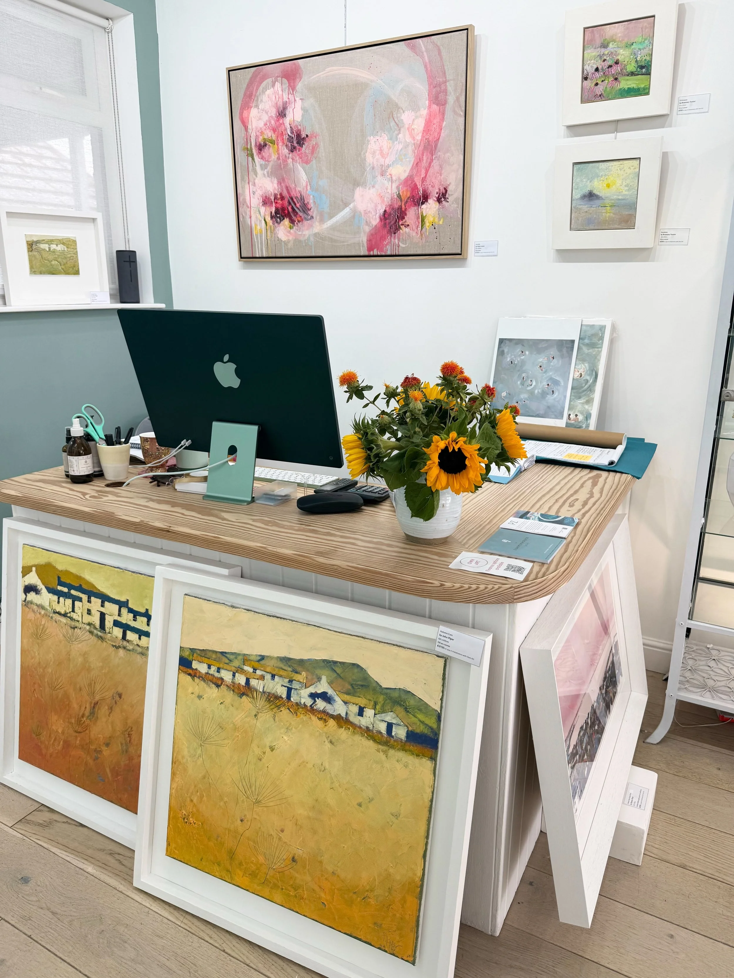 It&rsquo;s been an amazing summer so far and, while Marazion remains wonderfully busy, we haven&rsquo;t had many moments to pause, take a breather and really look around the gallery to take it all in. ☺️

Our displays change so quickly, so it&rsquo;s