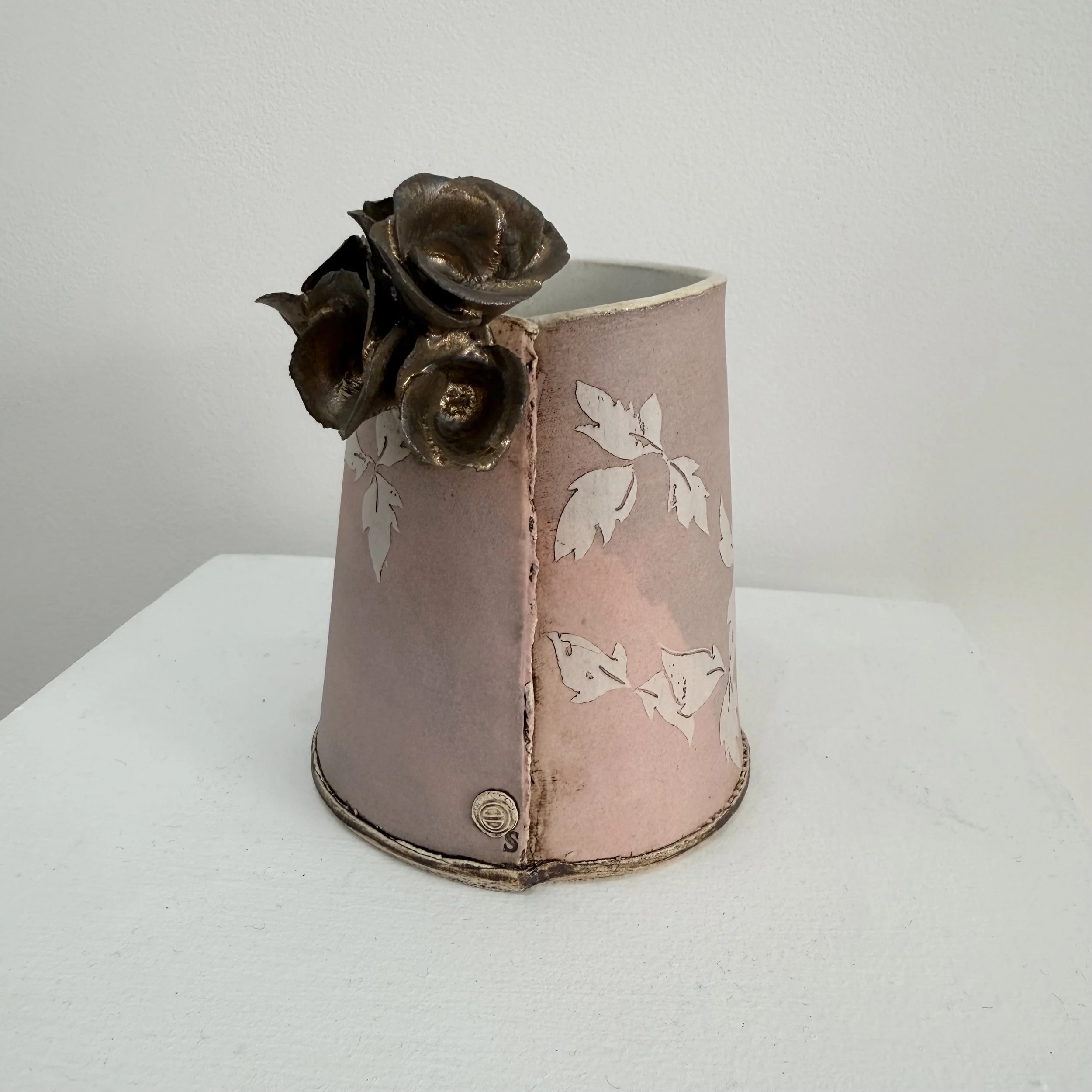 Sarah Dunstan- Pink vase w: flower handle 2.jpg