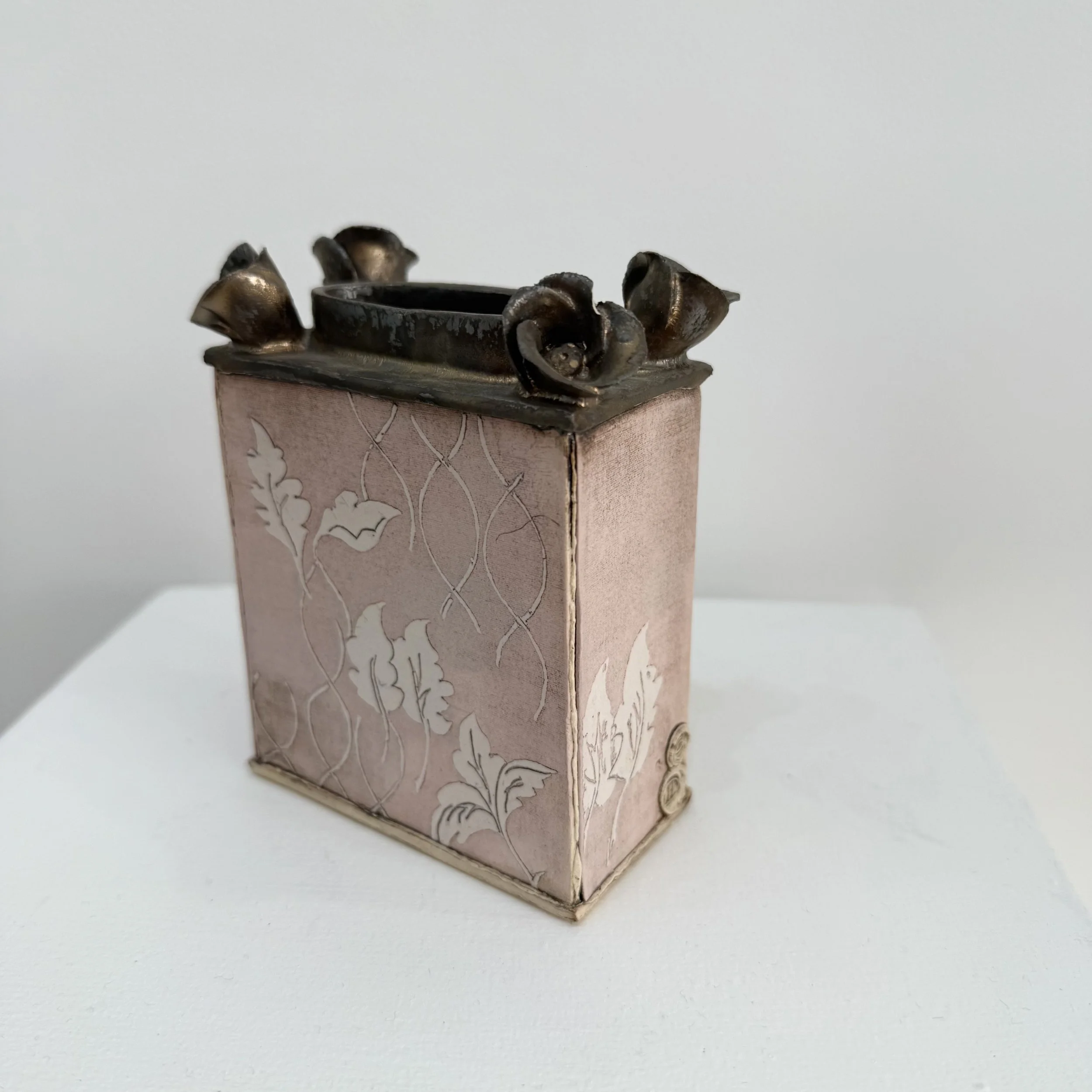 Sarah Dunstan- Pink flower brick 2.jpg