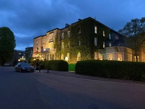 Design Lessons from Ireland:

Teresa loved everything about the Great Southern Killarney Hotel. Every single design detail was perfect, accessible, and luxurious without feeling stuffy. Teresa thought she recognized the paint color in her room, and w