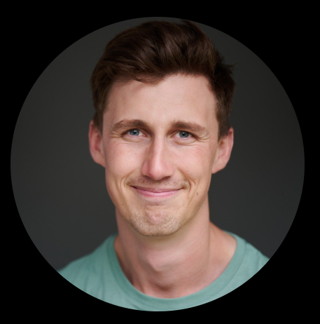 Chatting with ChatGPT: How Independent Hotels Can Thrive in the AI Age