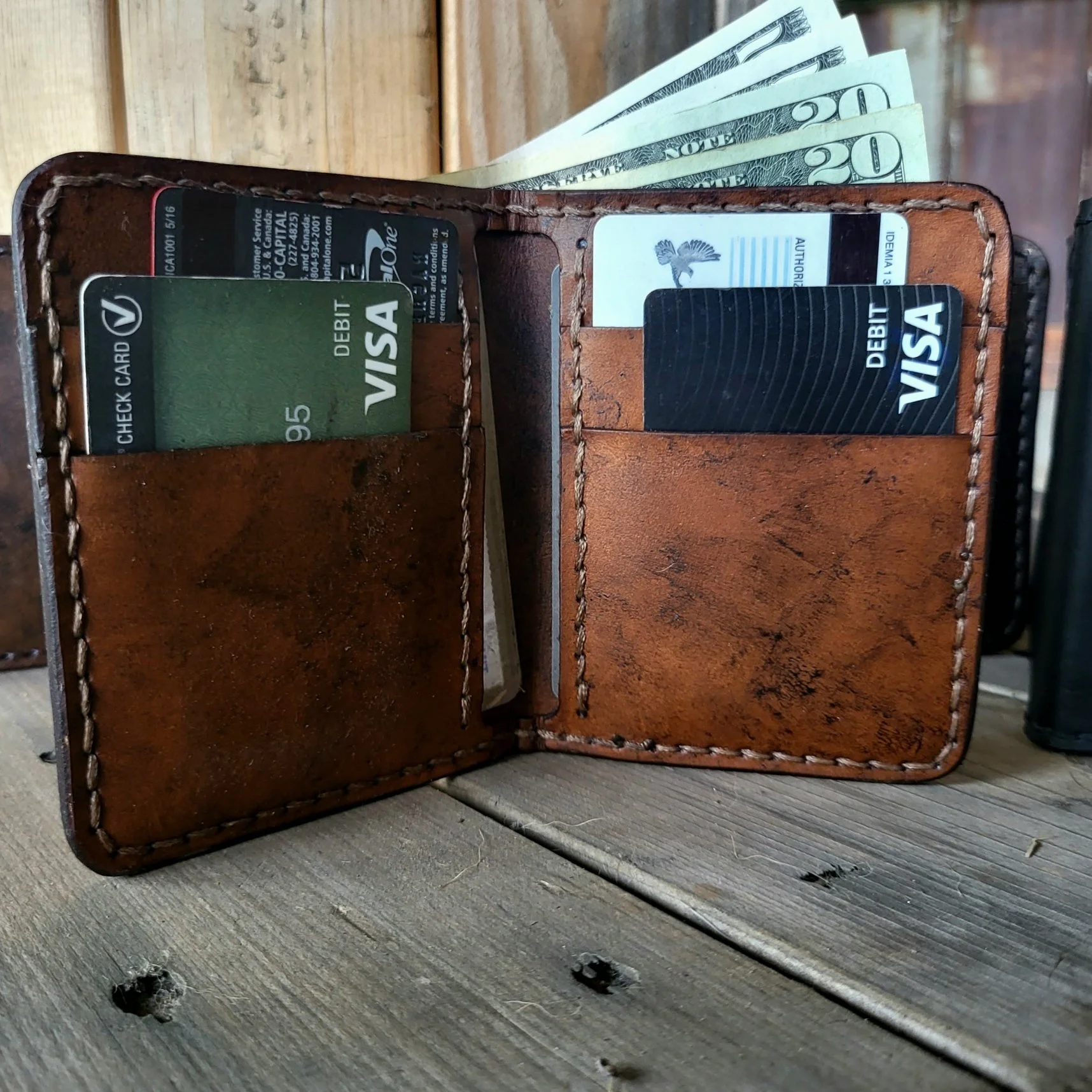 TallWallet1.jpg