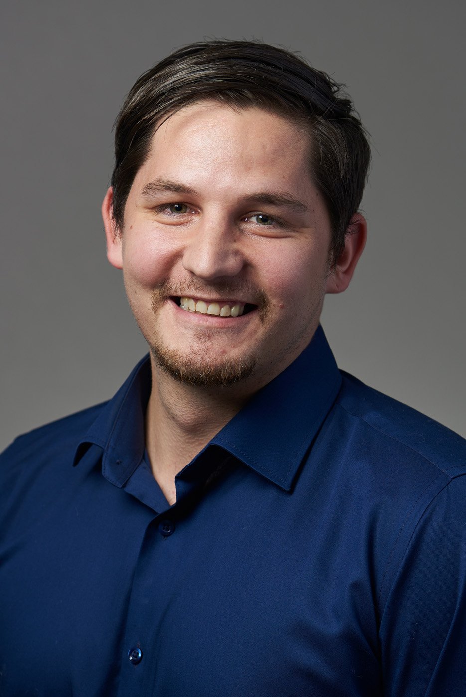 Bewerbungsfotografie vom Zürcher Oberländer Porträtfotograf Yannick Lyner aus Pfäffikon ZH.