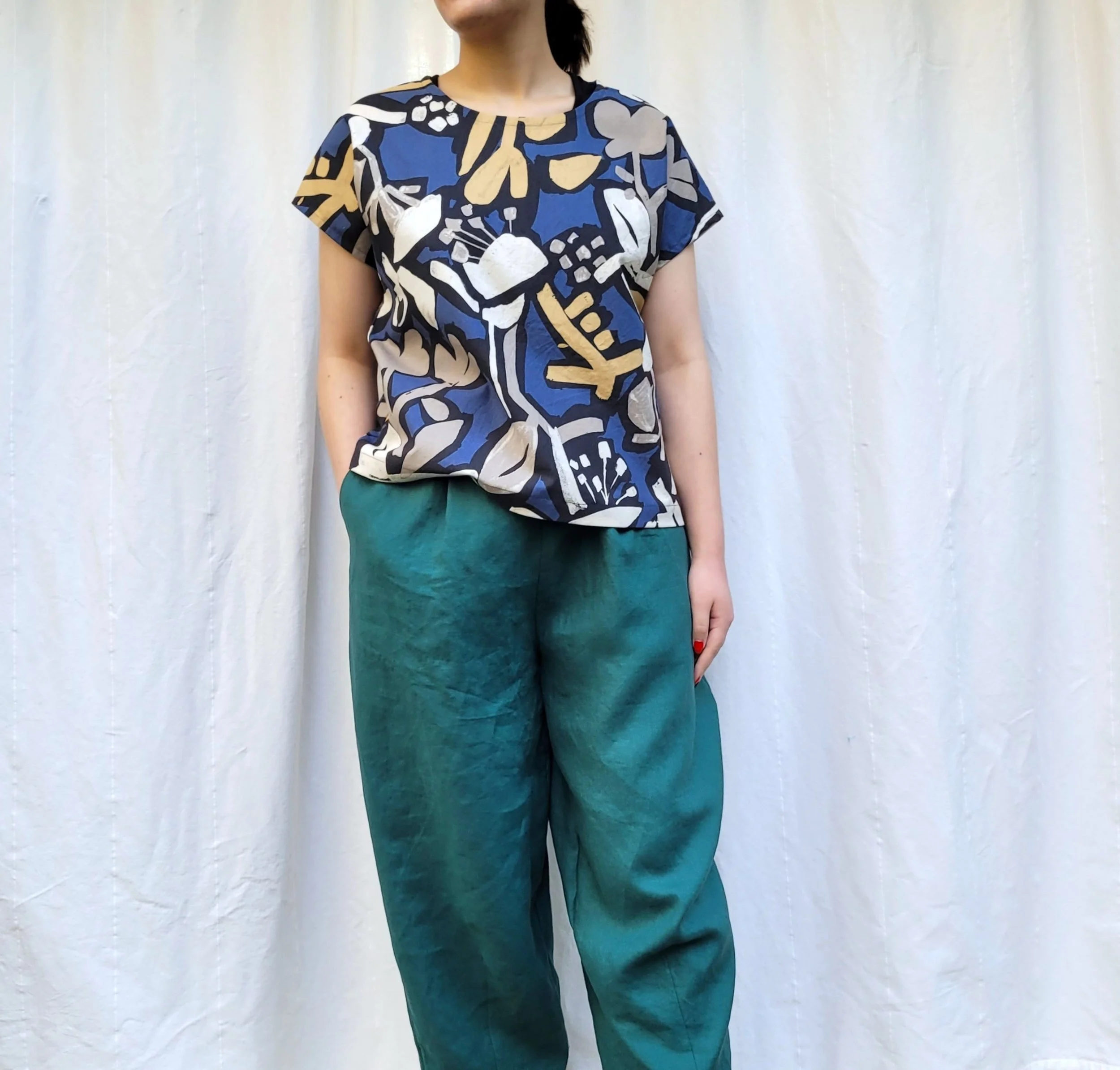 NikiA-GreenPants_2026.jpg