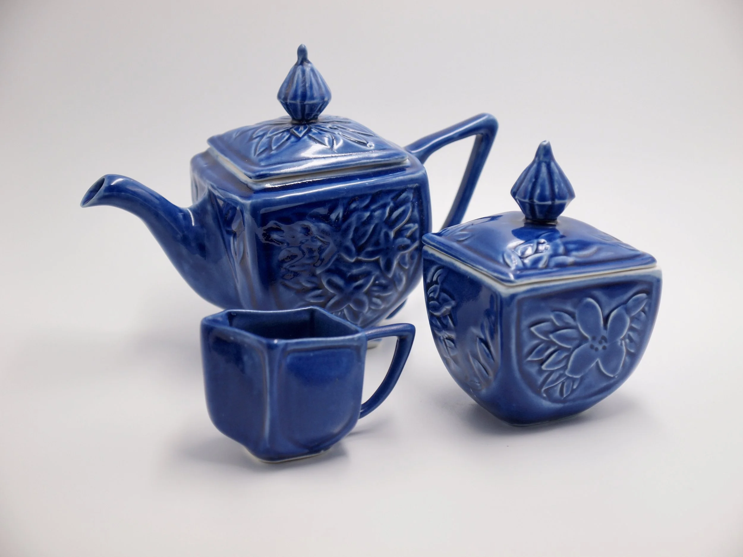 ThomasS_Teaset_2024_GeorgMertens.jpeg