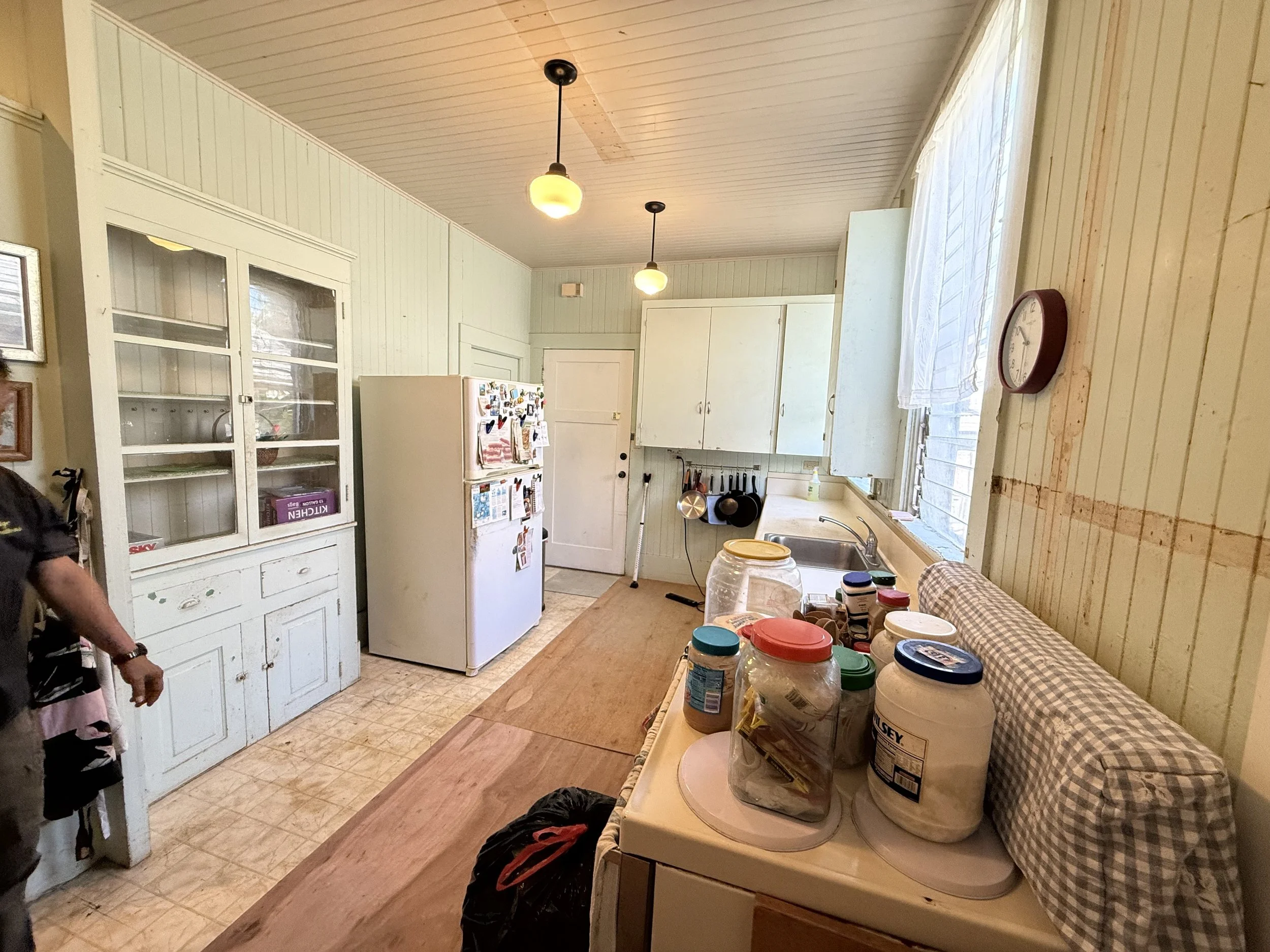 Kitchen Before Remodel