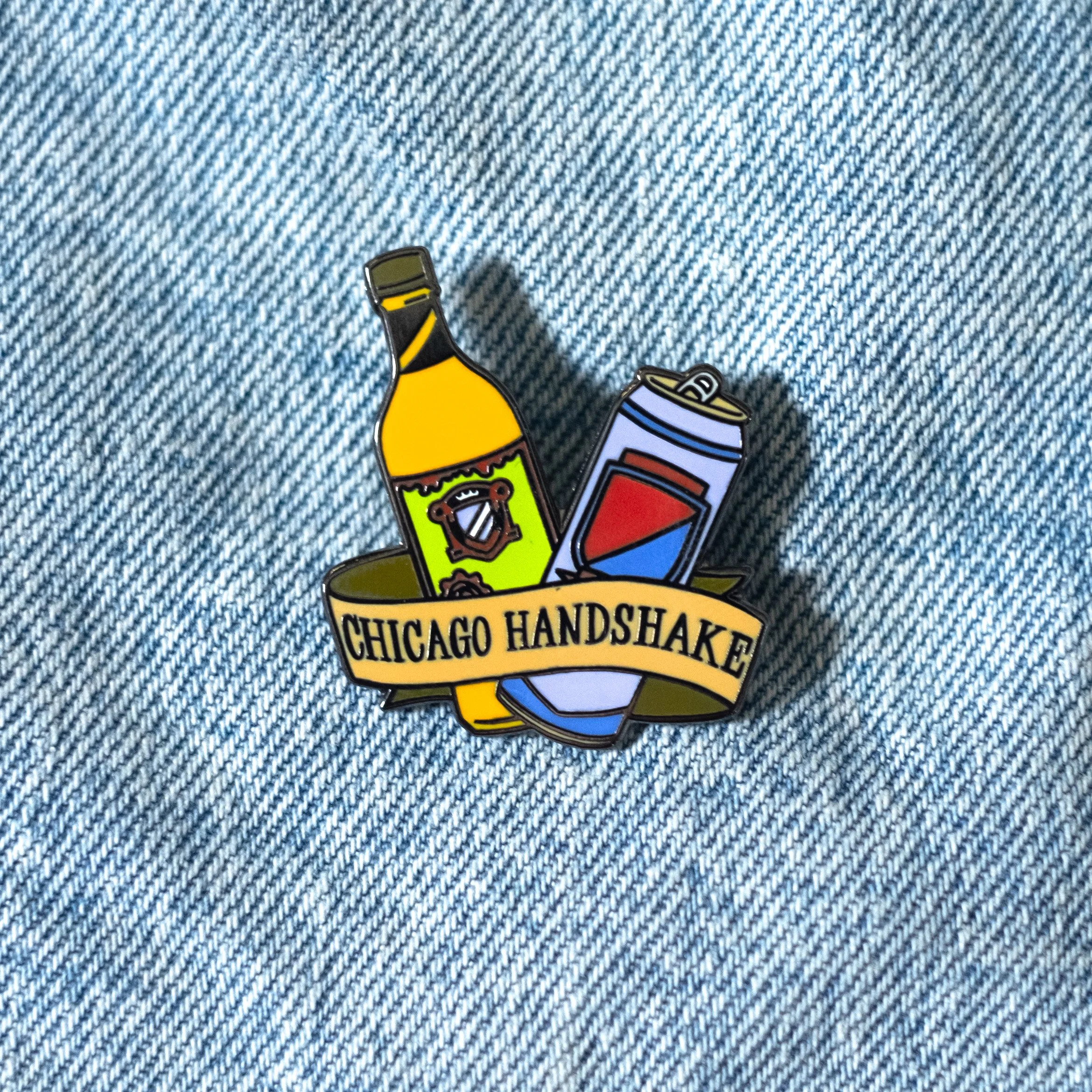 pin-chicago-handshake-jeans-1x1.jpg