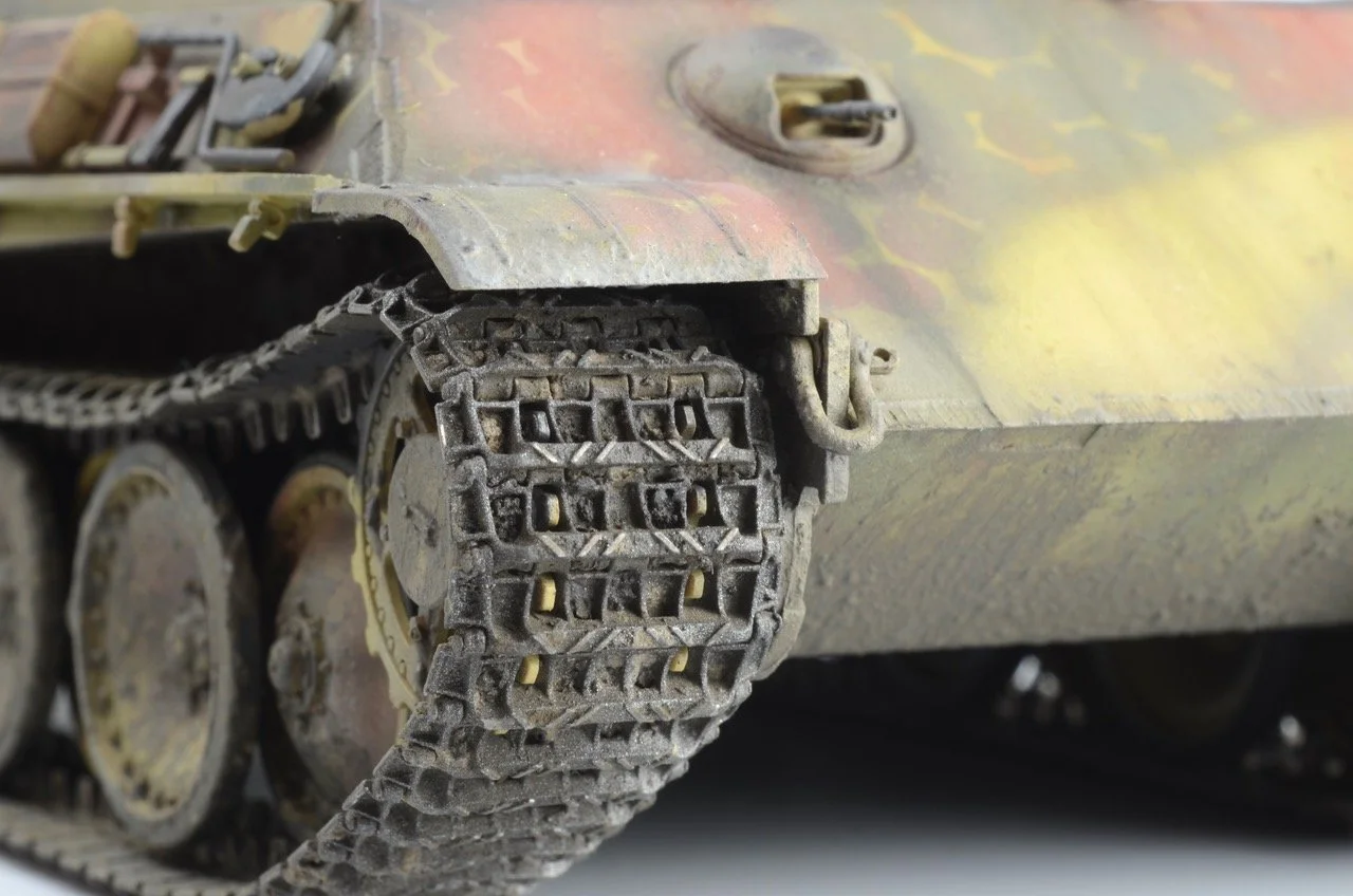 panther metal tracks.jpeg