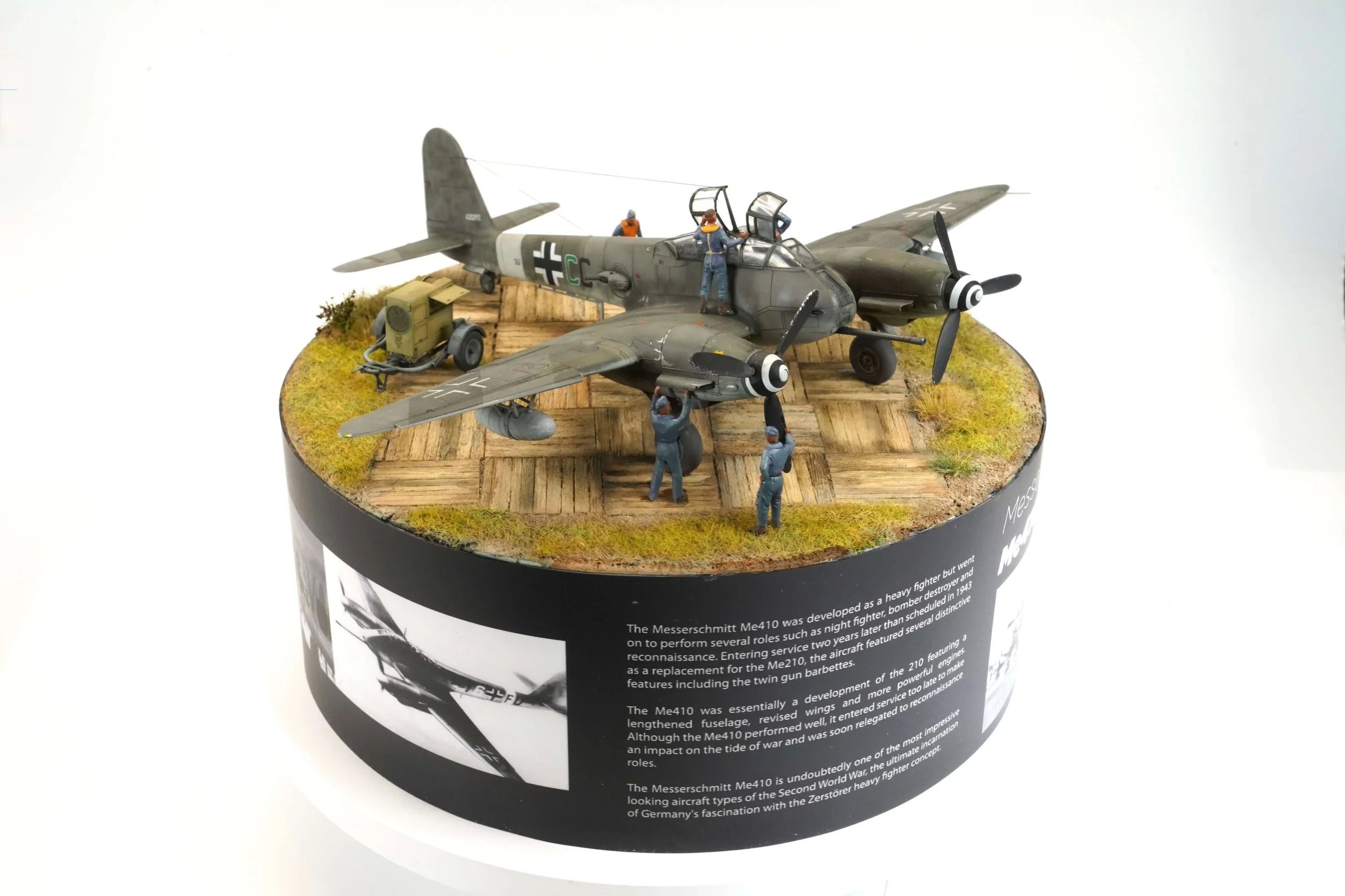 Airfix Me410 DSC04324.JPG