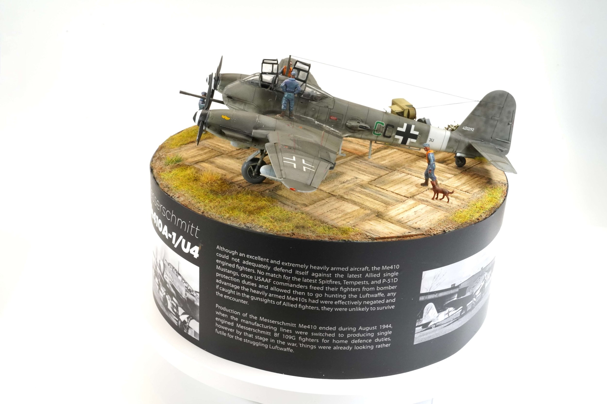 Airfix Me410 DSC04328.JPG