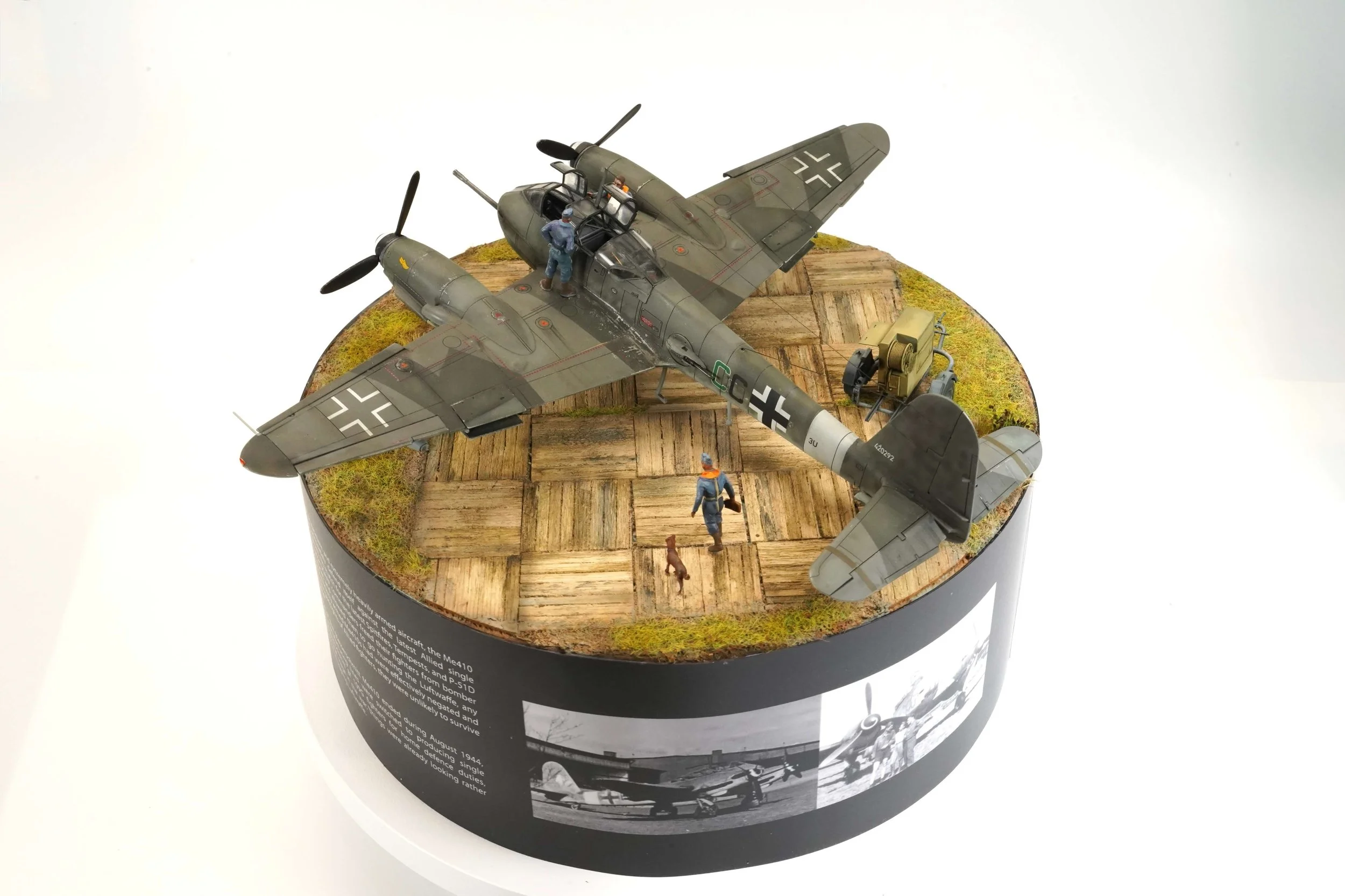 Airfix Me410 DSC04316.JPG