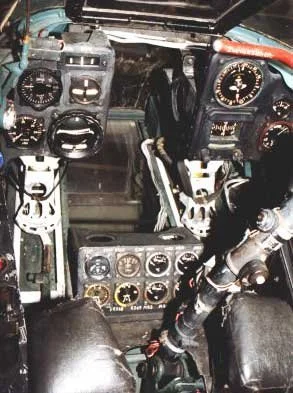 Messerschmitt-Me410-Cockpit.jpg