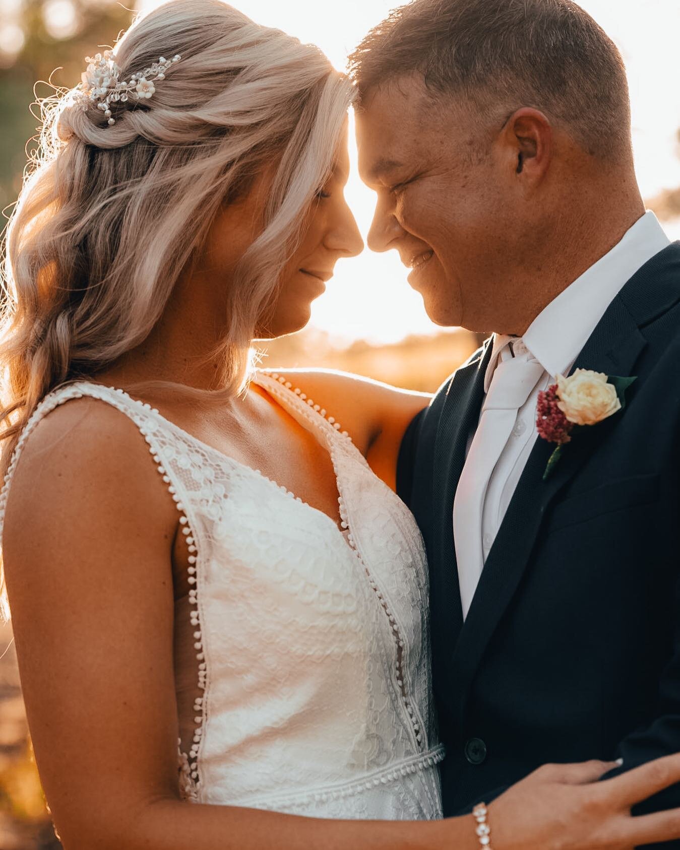 Is it too early to call &ldquo;couple of the year&rdquo;?? Mitch and Sarah were just amazing. Despite the heat, they had such a fabulous ceremony and shared their celebration with their closest people. Thanks for having me guys. You are the best! #we