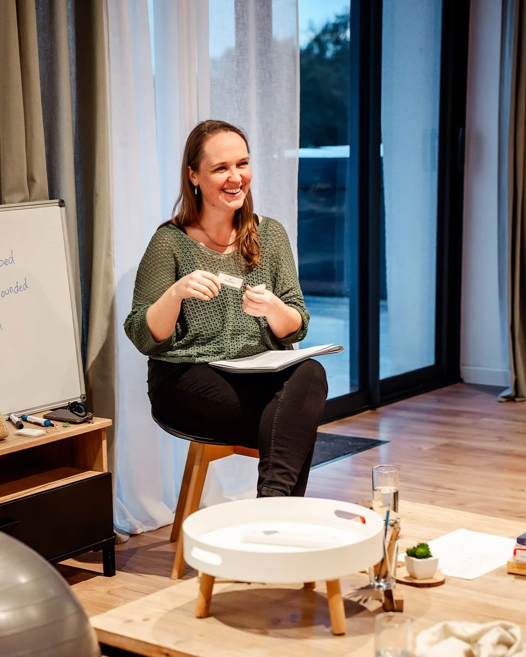 🌿 J&rsquo;ai eu la joie d&rsquo;animer pour @hummingbee_prenatal_retreats  un atelier autour des pr&eacute;f&eacute;rences d&rsquo;accouchement, un terme que je pr&eacute;f&egrave;re &agrave; celui de &laquo; projet de naissance &raquo;.

La naissan