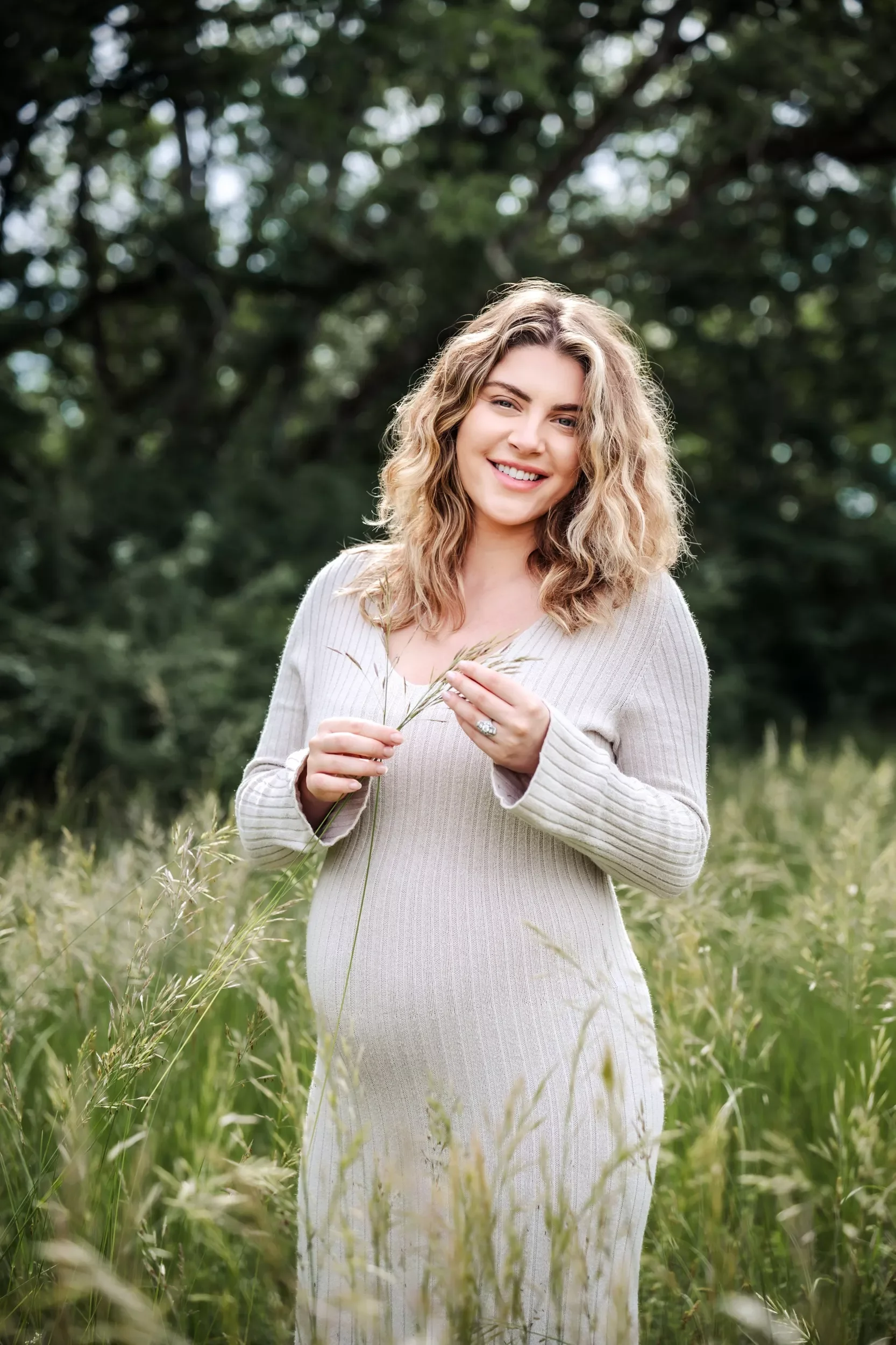pregnancy-photoshoot-courtney-sarahmadoula-05-2026-4676-2500px.webp