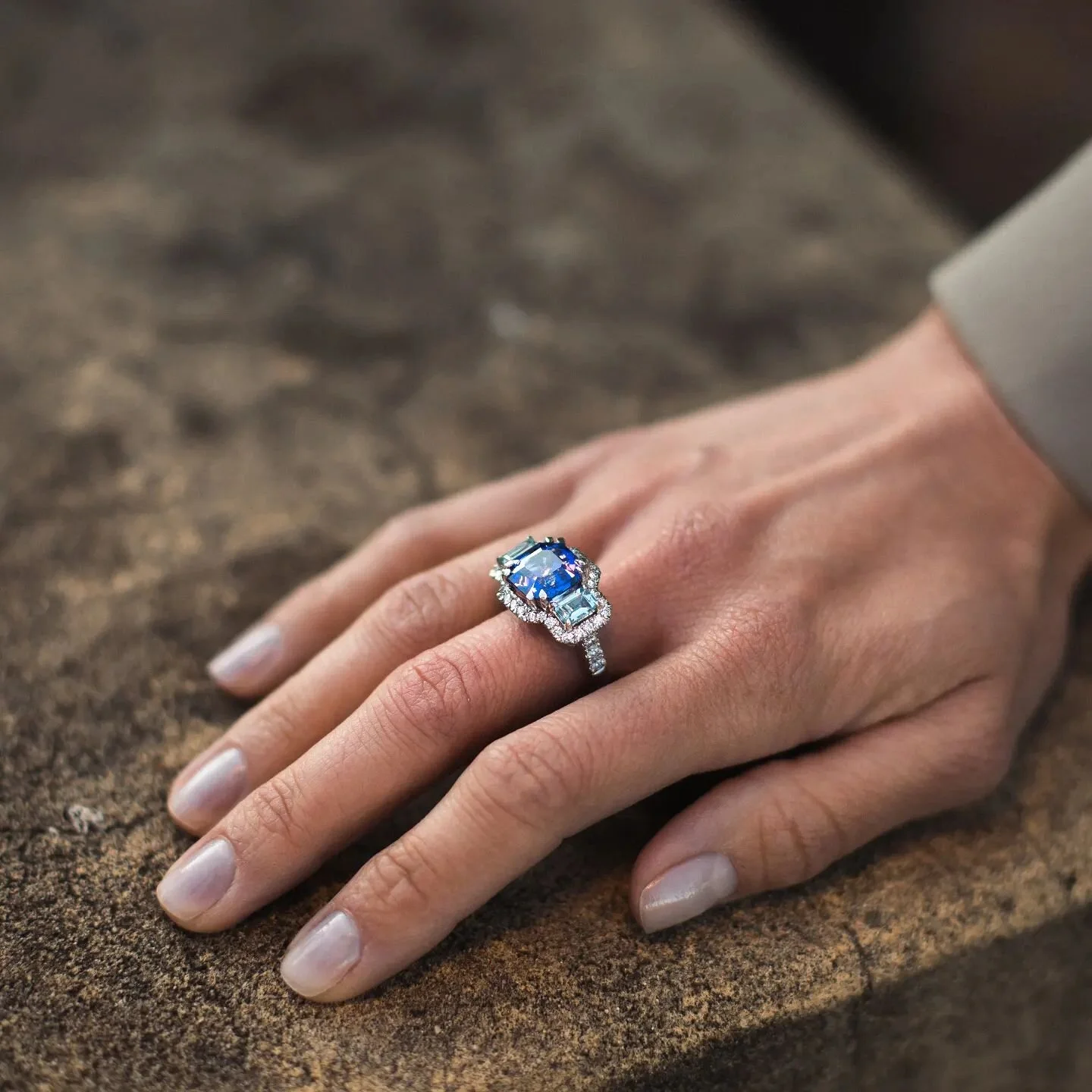 Another pic of the stunning tanzanite and aquamarine piece that's available. Direct message or email the fardell collection for details and pricing.

#tanzanitering #cocktailring
#finejewellery #jewellerydesign #jewelleryaddict #australianmade #austr