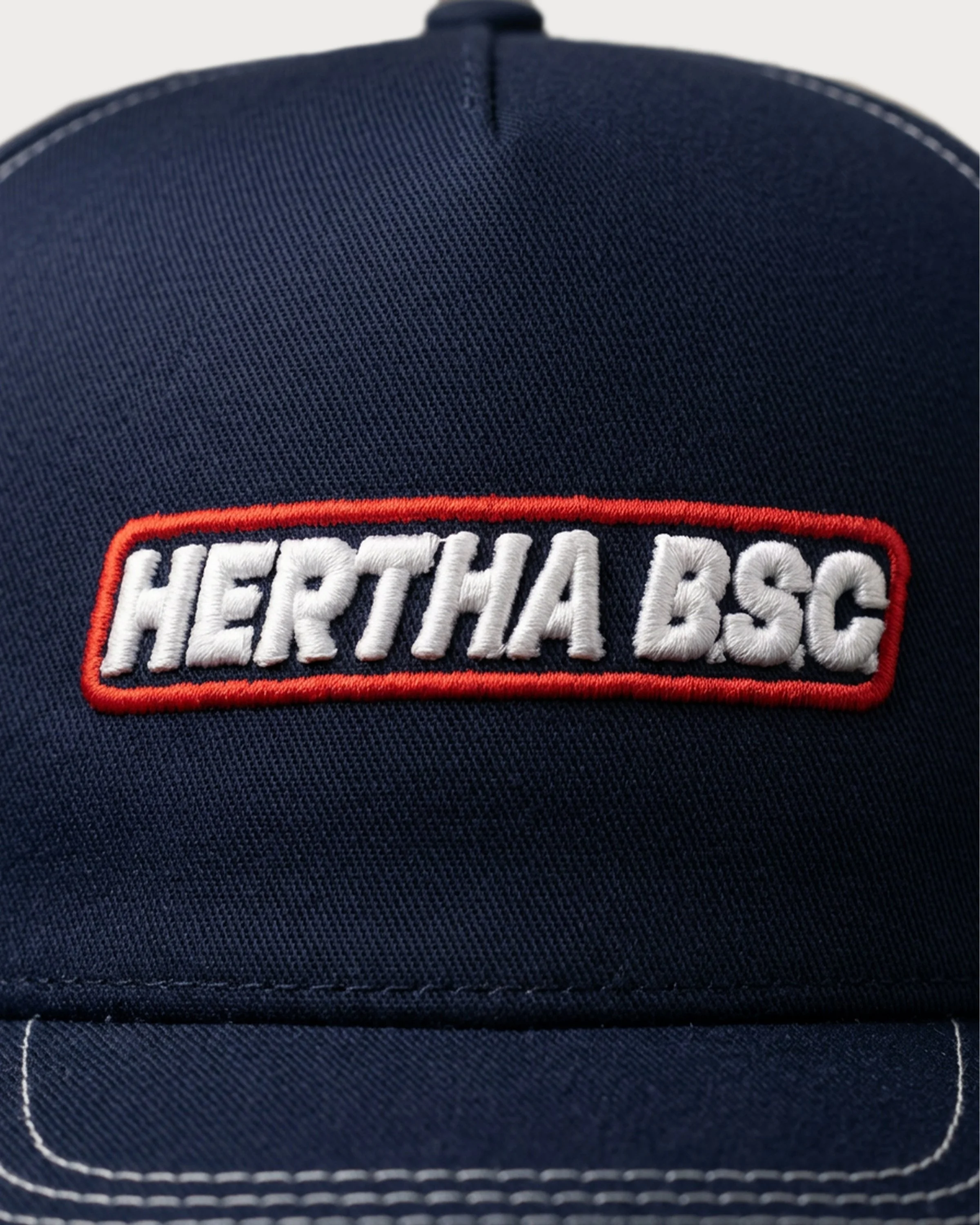 101_racing-collection_merch-cap_detail.jpg
