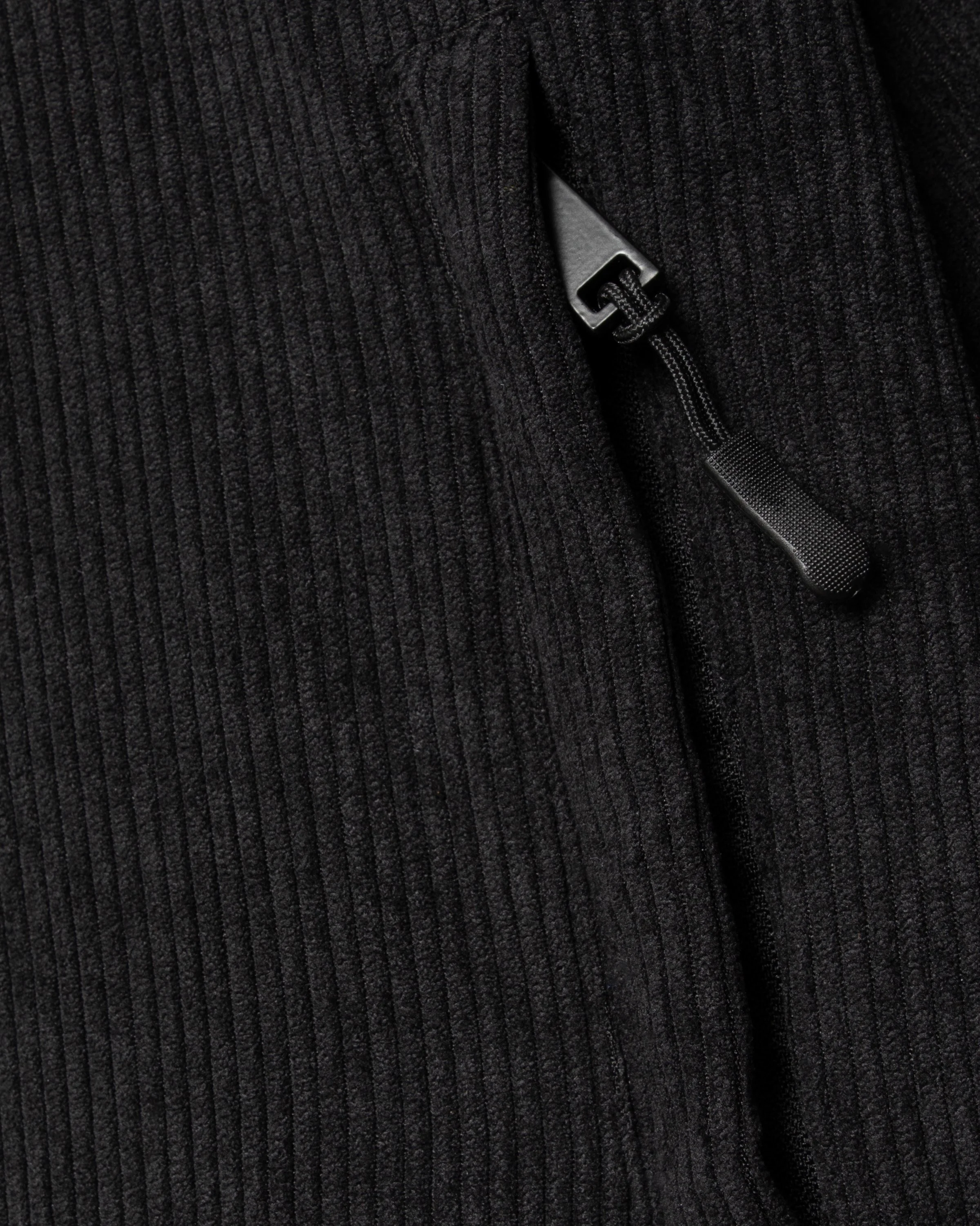 101_C26_Clubhouse_Coach-Jacket_corduroy_black_d2.jpg